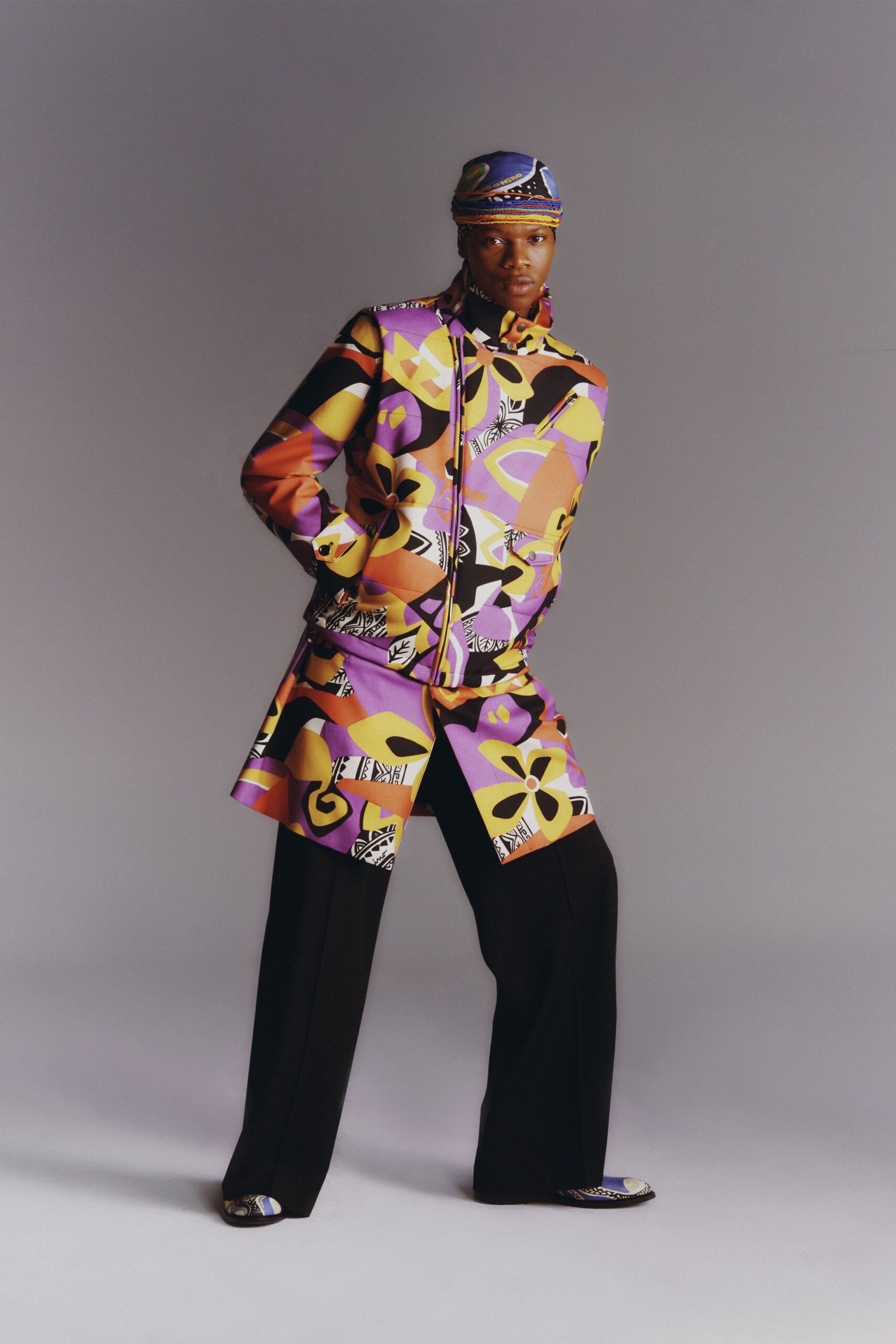 Moschino Resort 23 Look 15