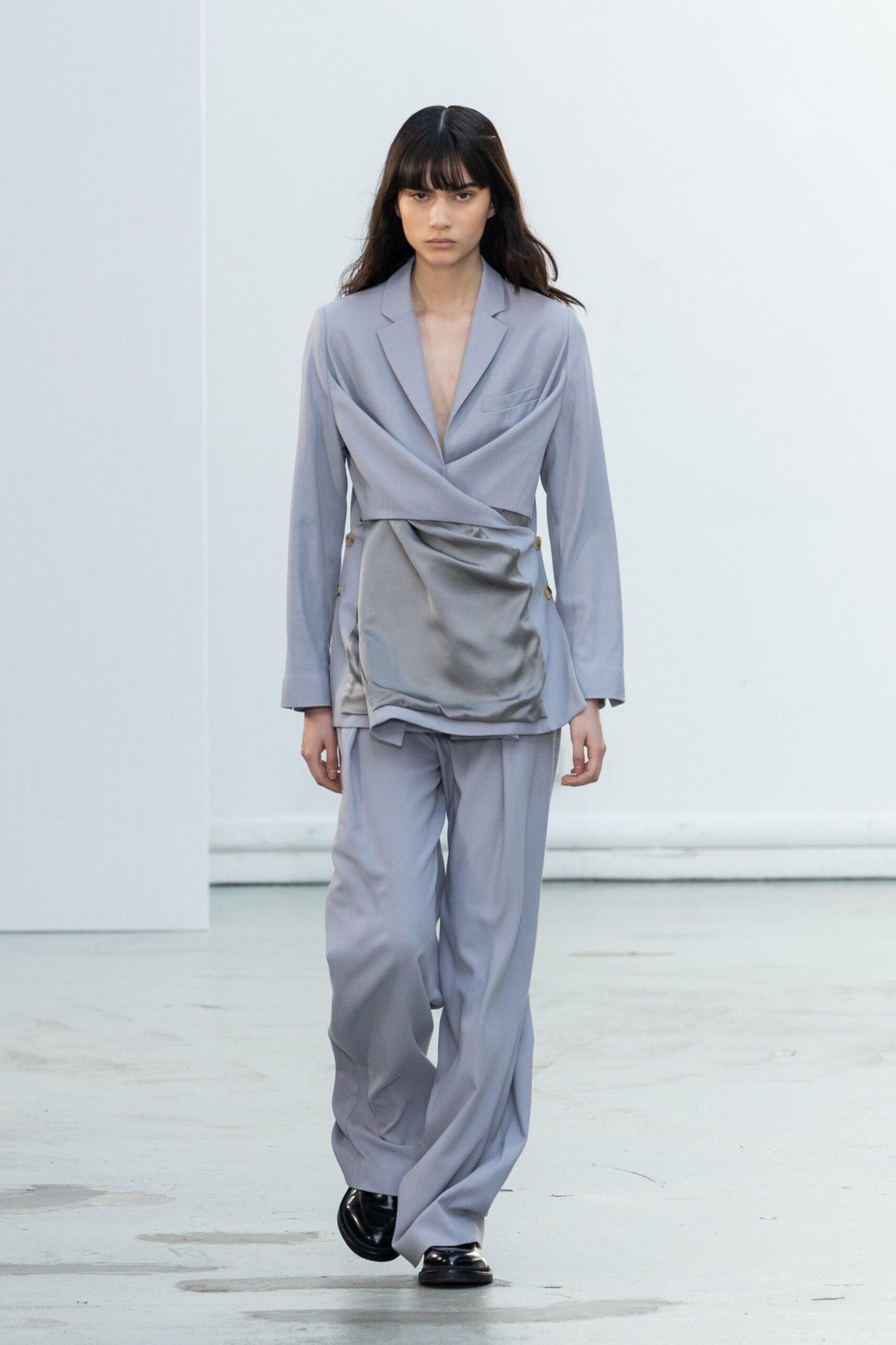 Nehera F/W 23 Look 15