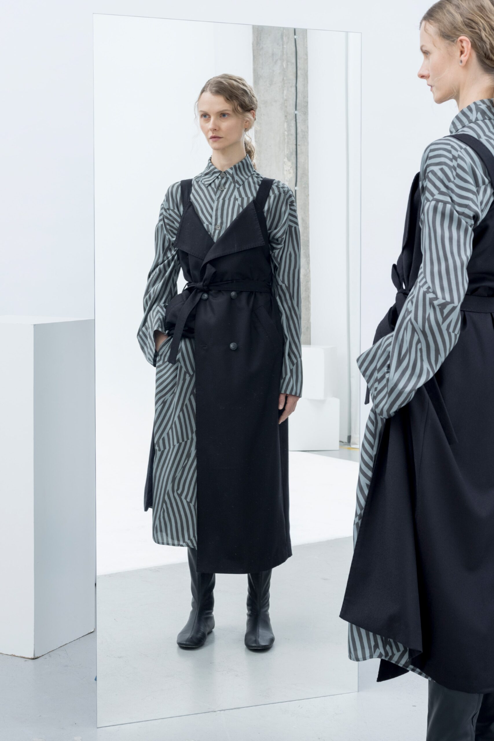 Nehera F/W 23 Look 15