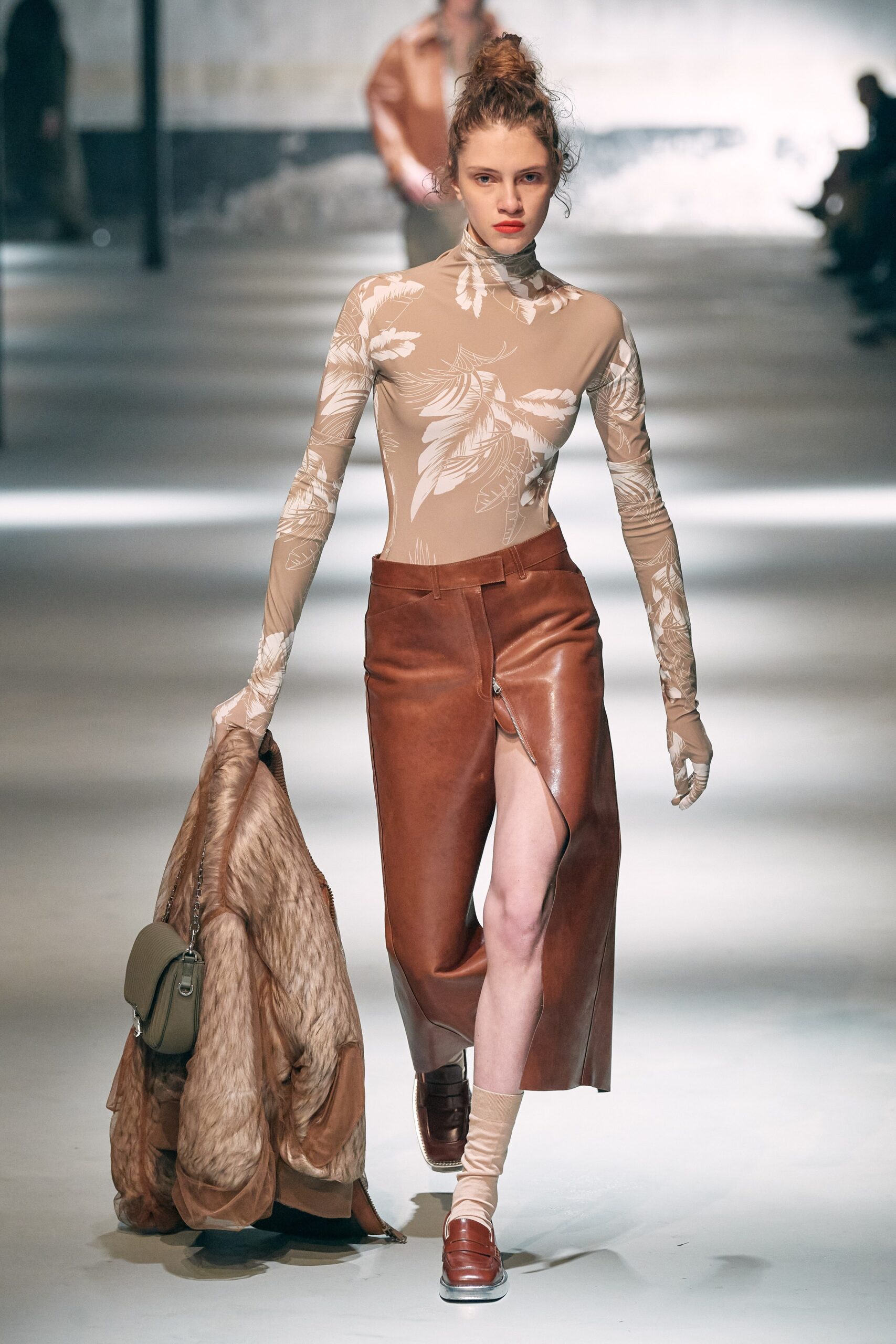No. 21 F/W 22 Look 15