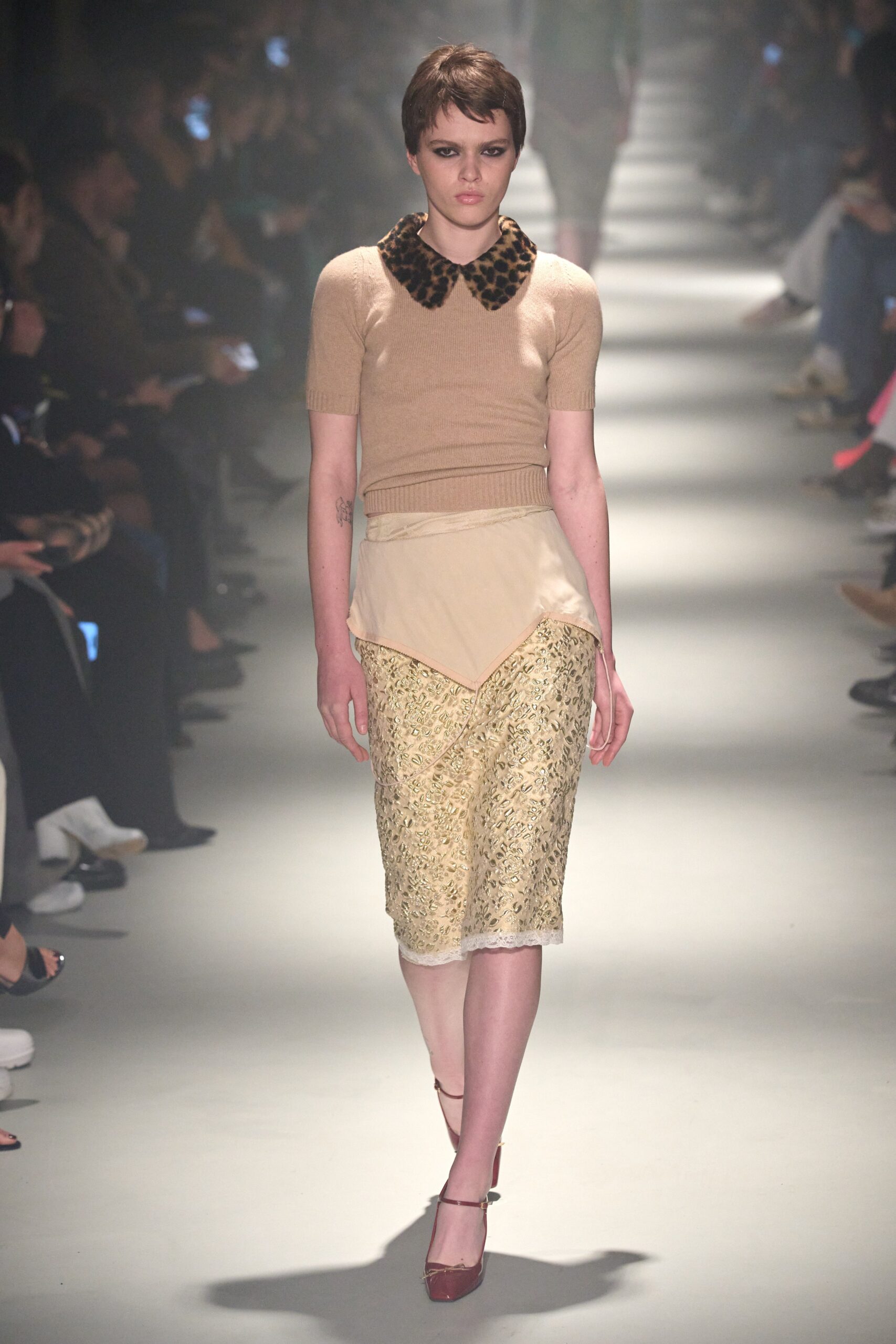No. 21 F/W 23 Look 15