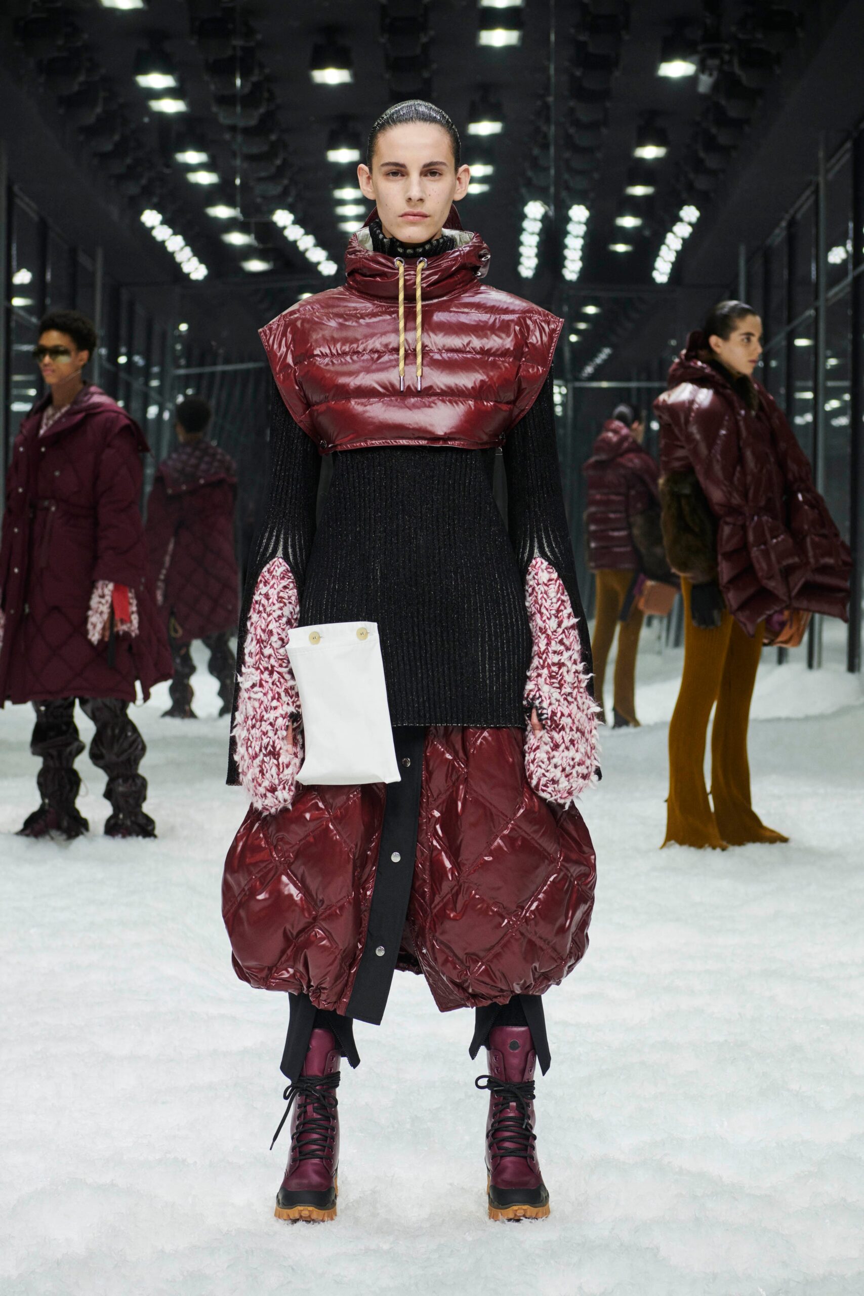 Moncler 2 1952 F/W 19 Look 16