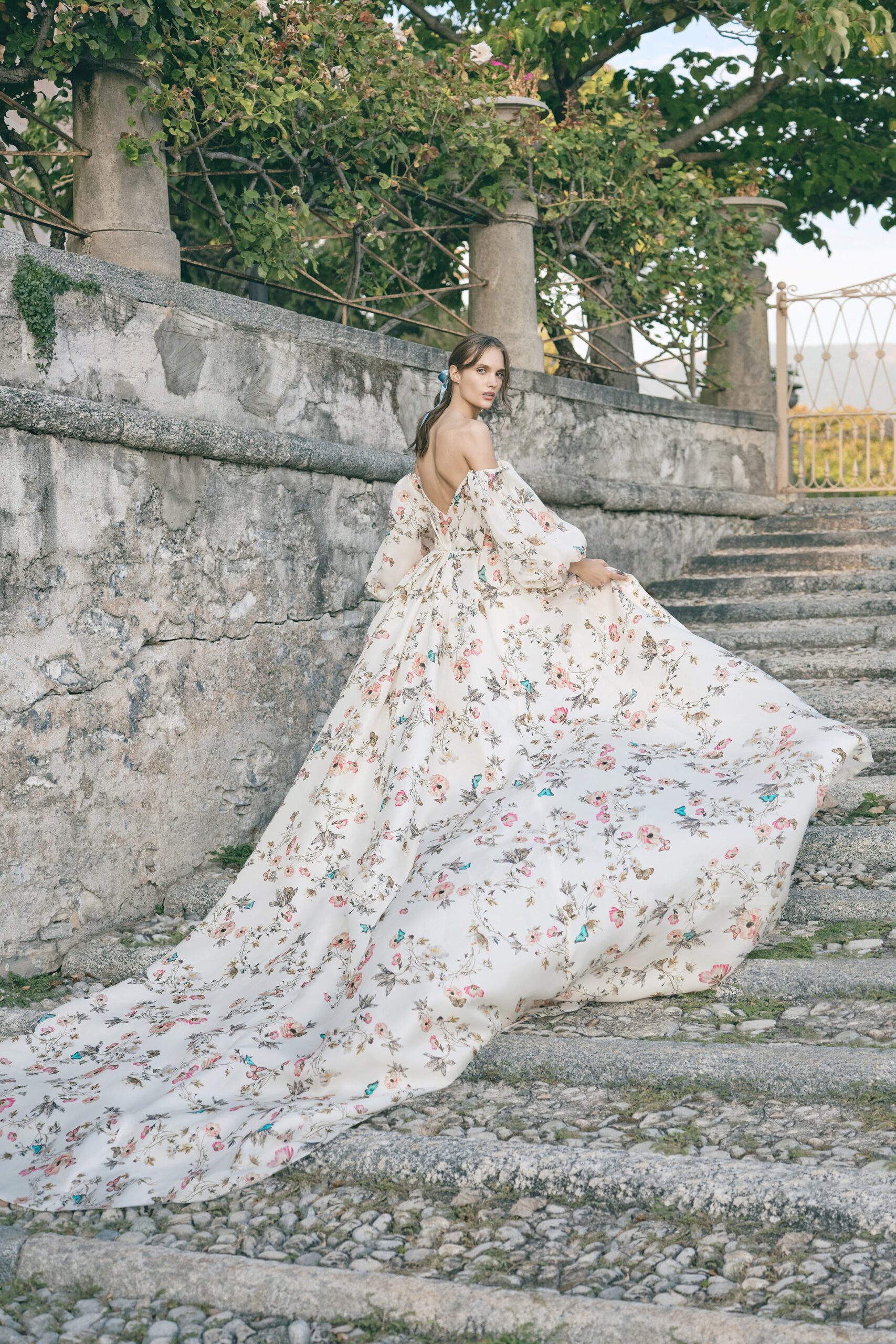 Monique Lhuillier F/W 20 Bridal Look 16