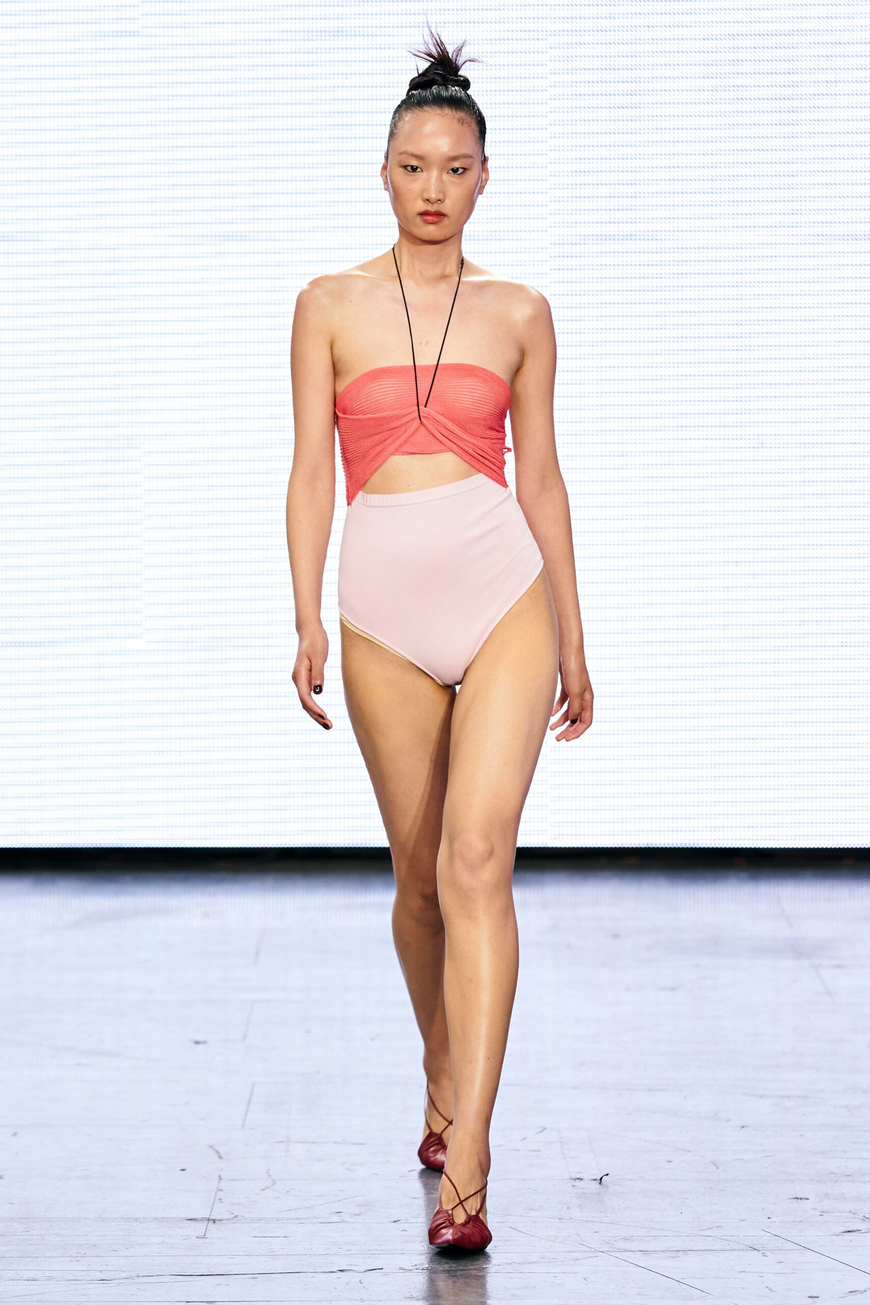 Nensi Dojaka S/S 22 Look 16