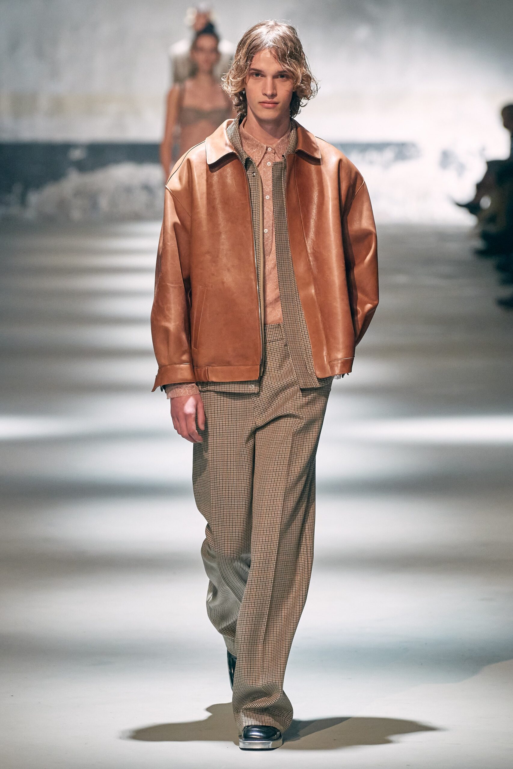 No. 21 F/W 22 Look 16