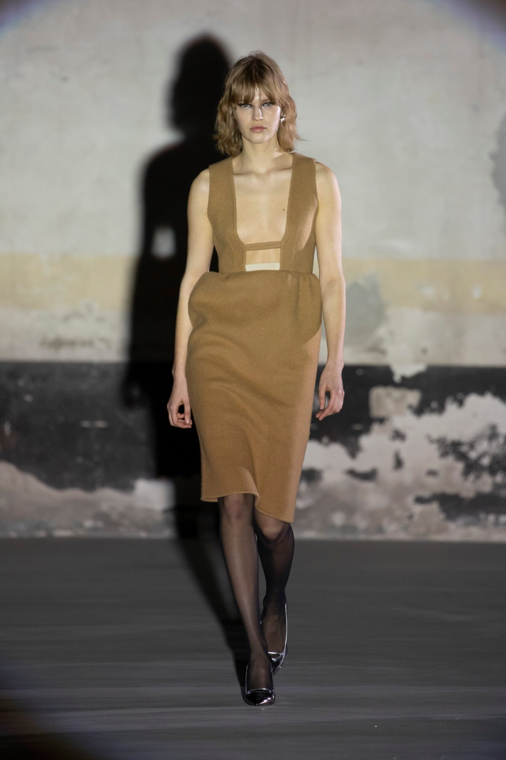 No. 21 F/W 21 Look 17
