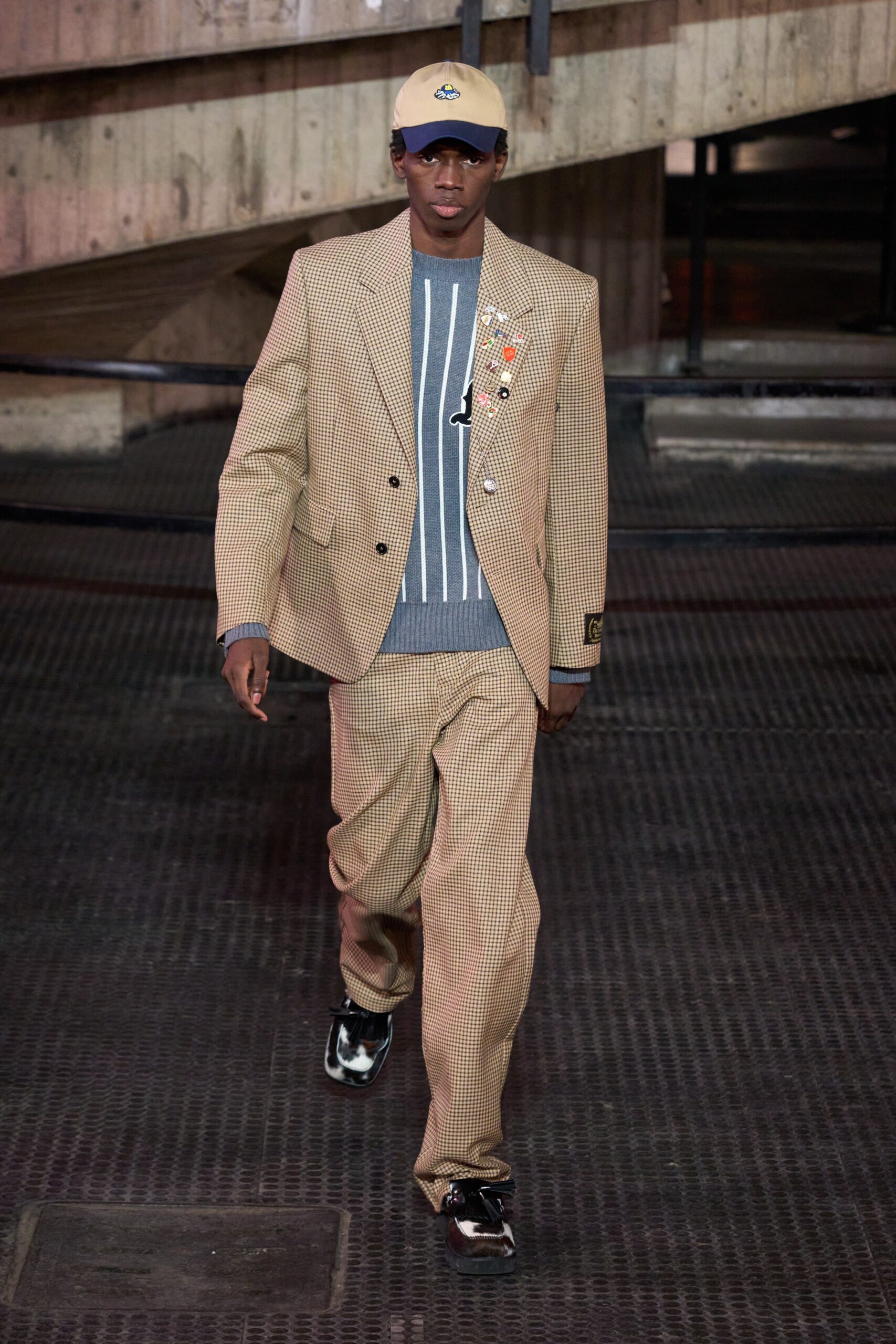 MSGM F/W 23 Menswear Look 17