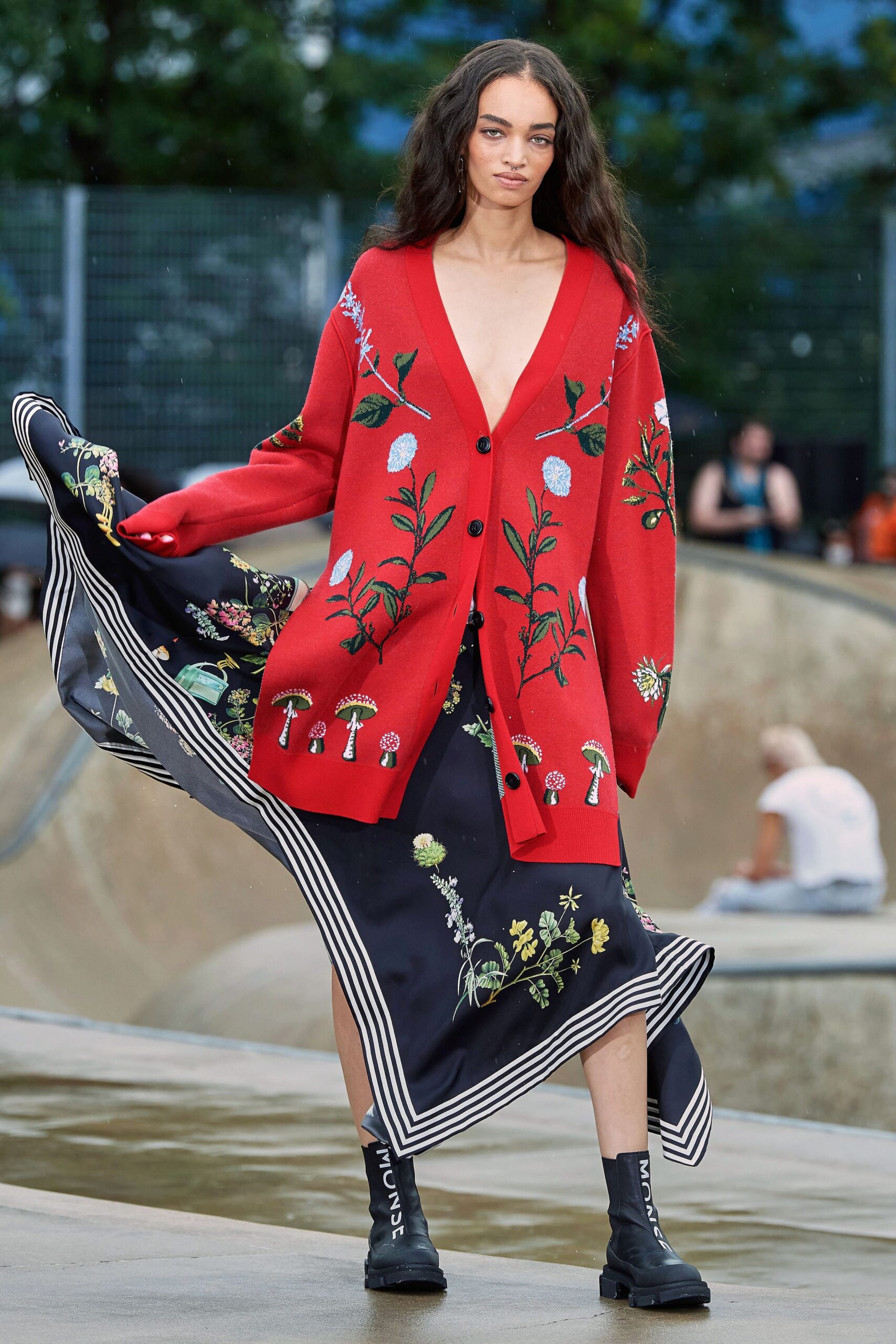 Monse Resort 22 Look 18