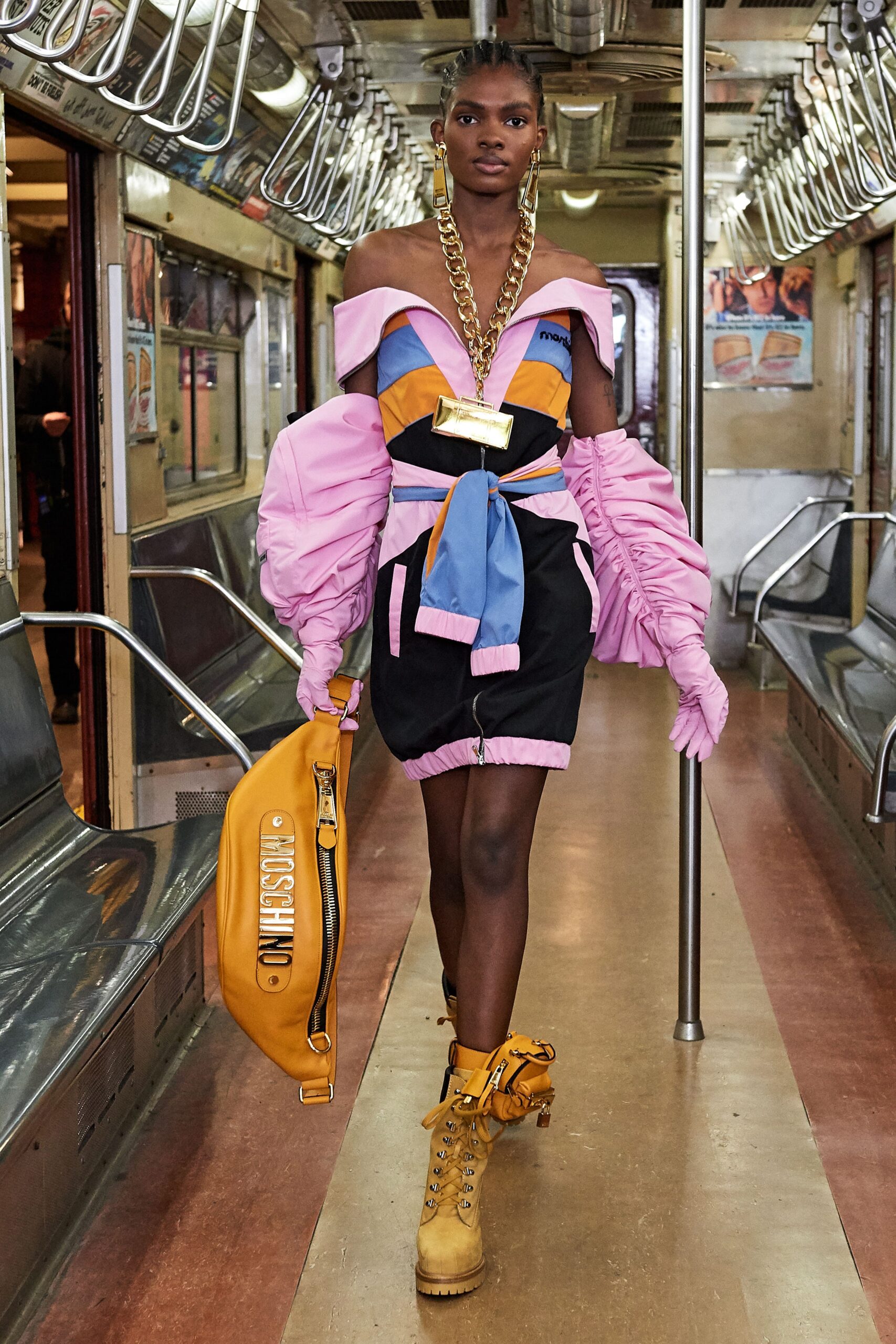 Moschino F/W 20 Menswear Look 18