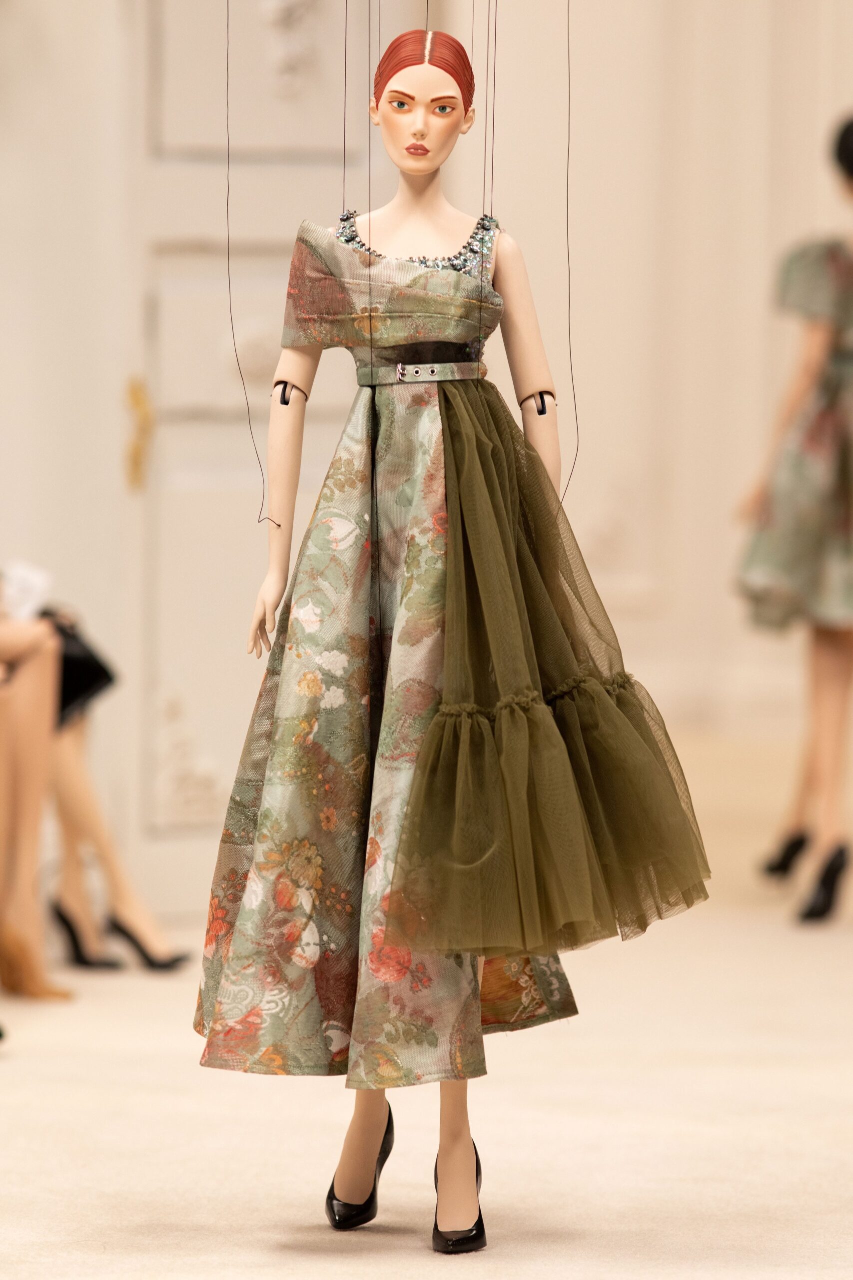 Moschino S/S 21 Look 18