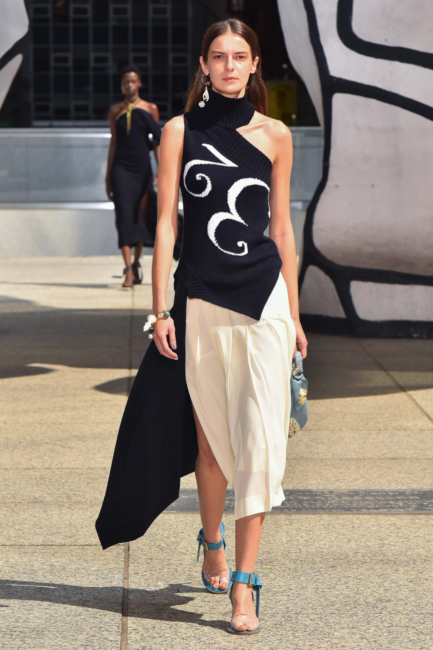 Monse Resort 20 Look 18