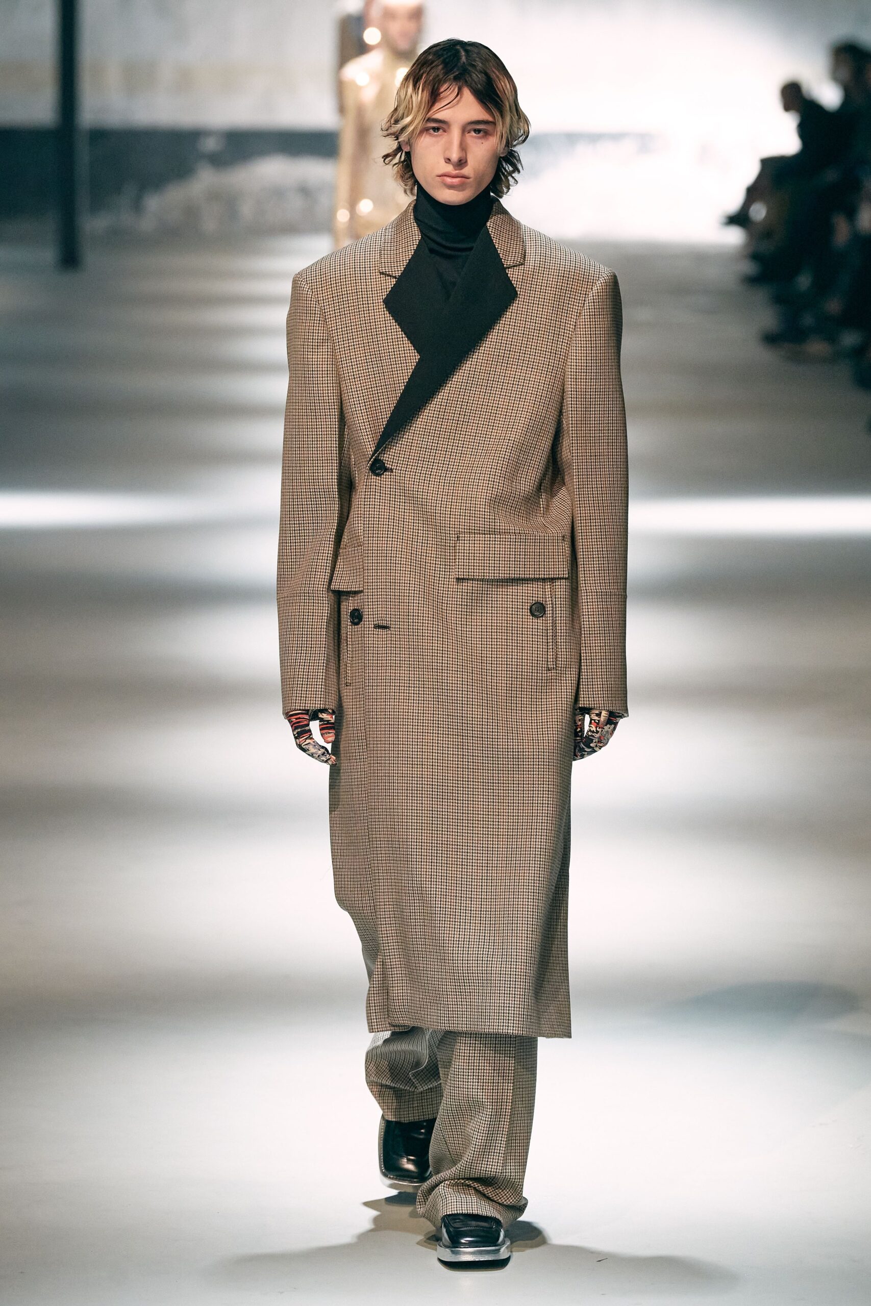 No. 21 F/W 22 Look 18