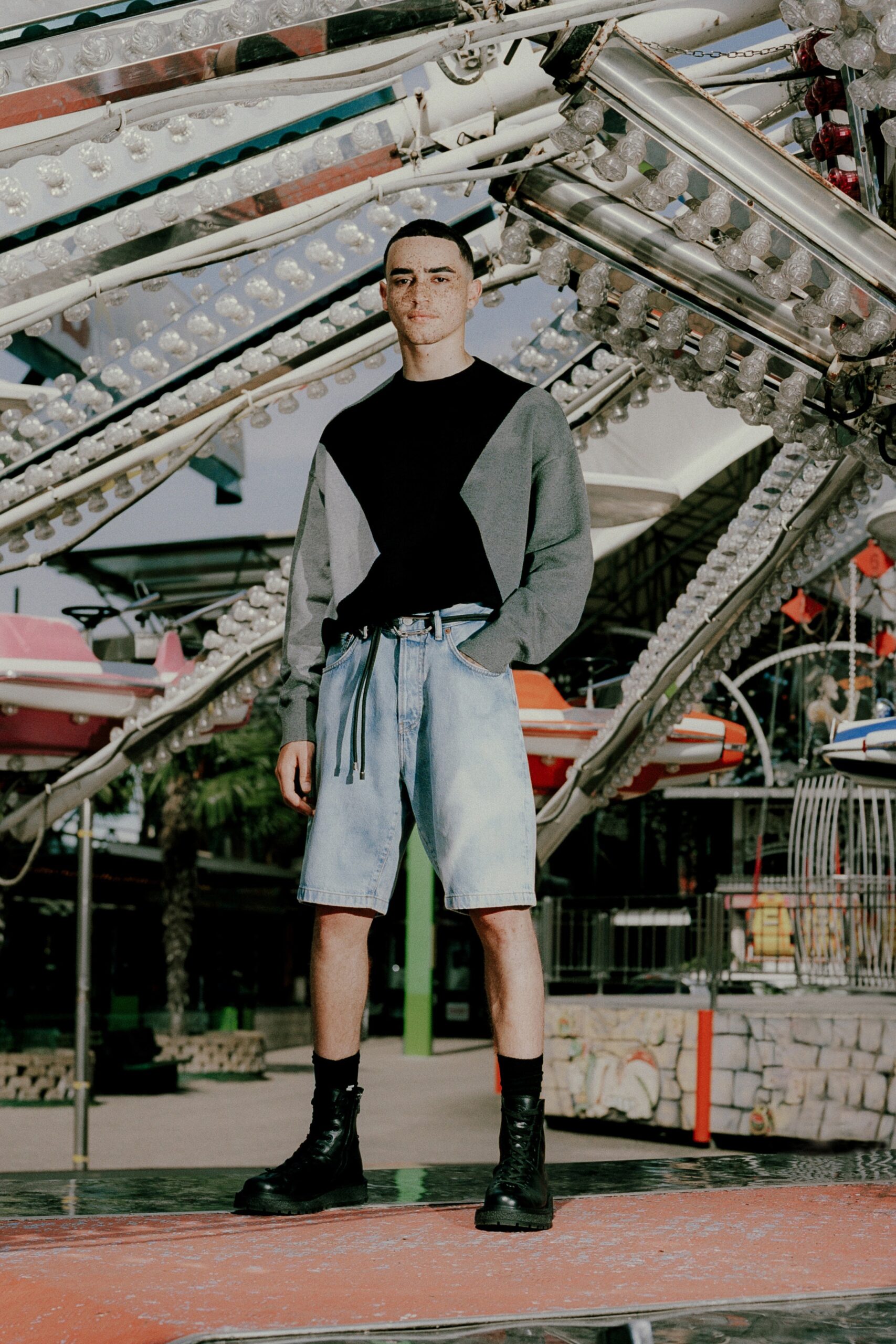 Neil Barrett S/S 22 Menswear Look 19