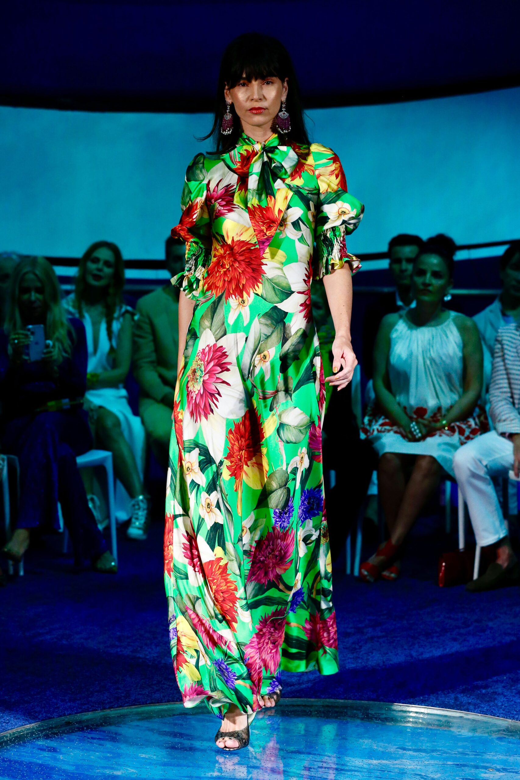 Naeem Khan Resort 23 Look 19