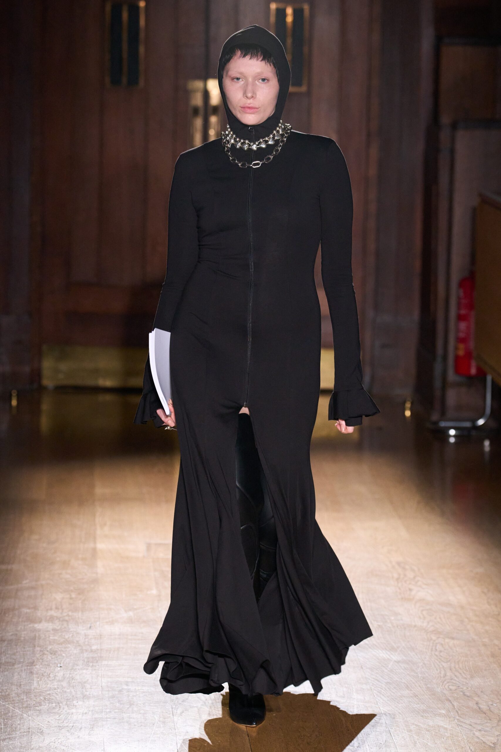 Natasha Zinko F/W 23 Look 19