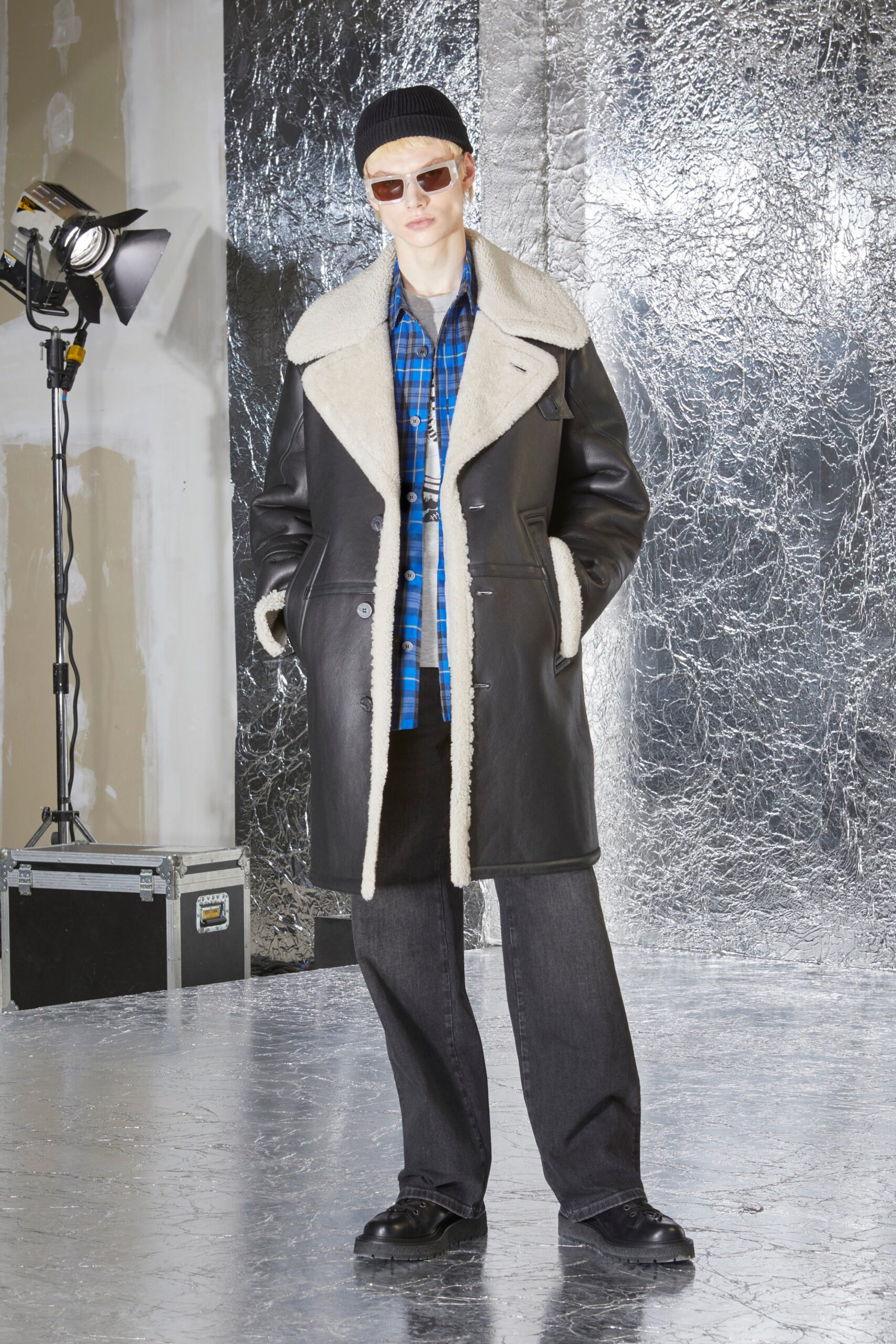 Neil Barrett F/W 23 Menswear Look 19