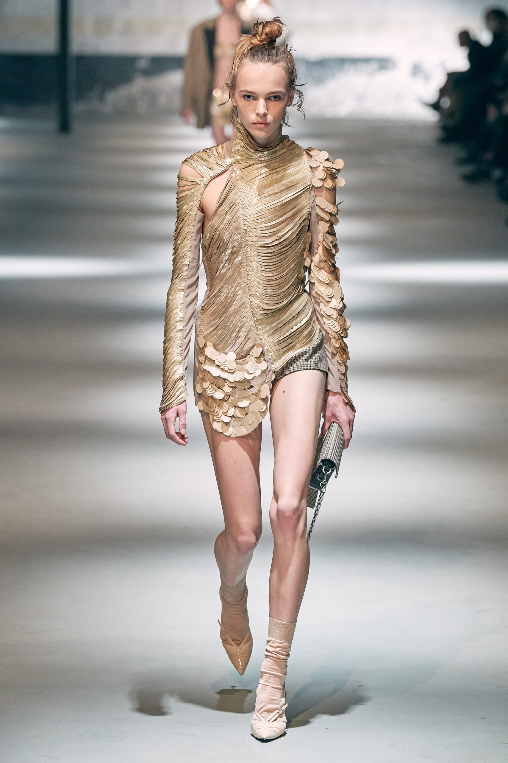 No. 21 F/W 22 Look 19