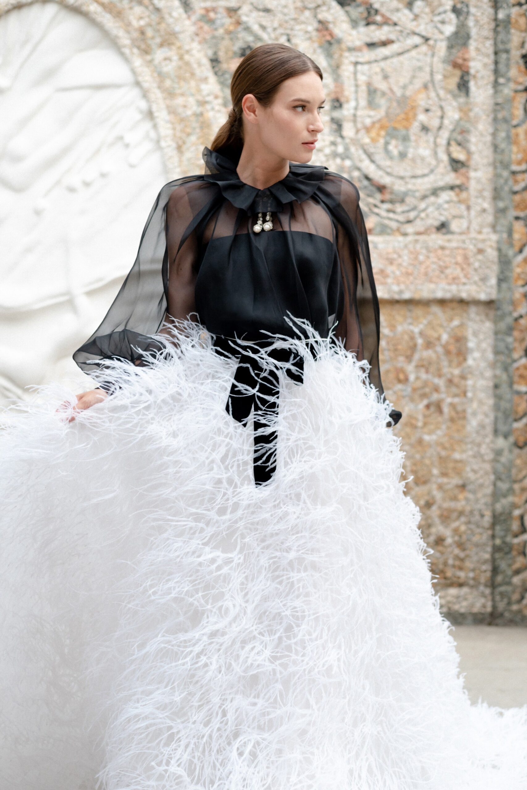 Monique Lhuillier S/S 22 Look 20