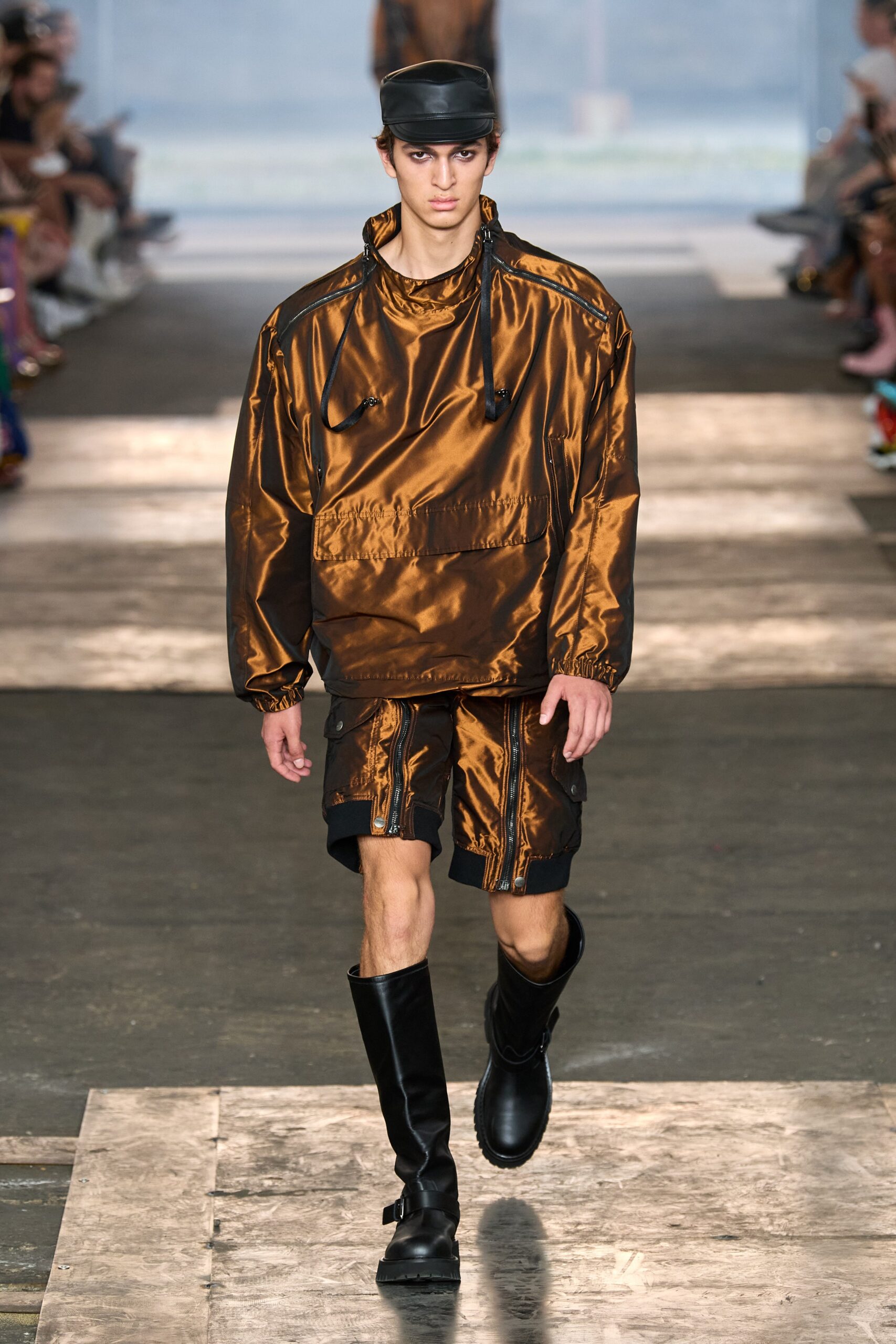 Moschino S/S 23 Menswear Look 20