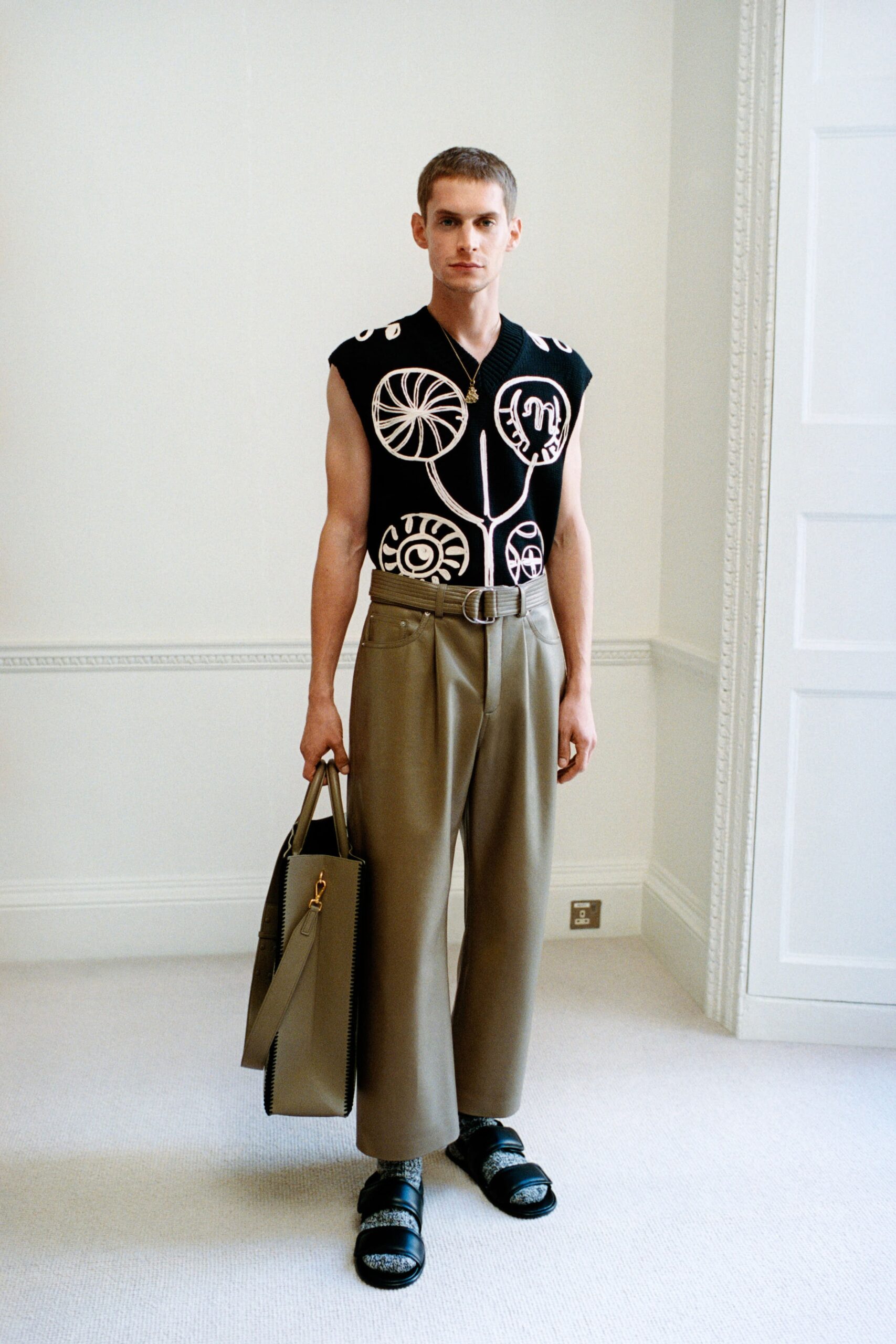 Nanushka S/S 23 Look 20