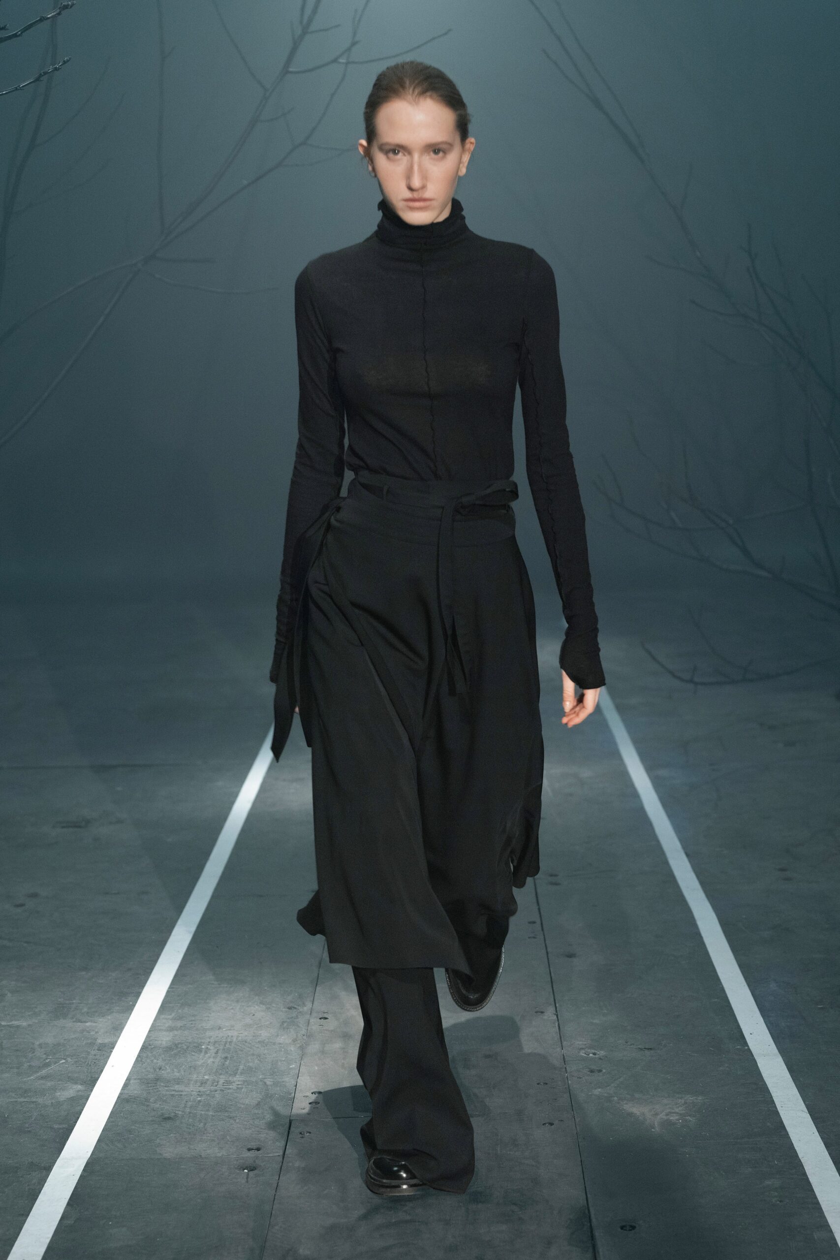 Nehera F/W 22 Look 20