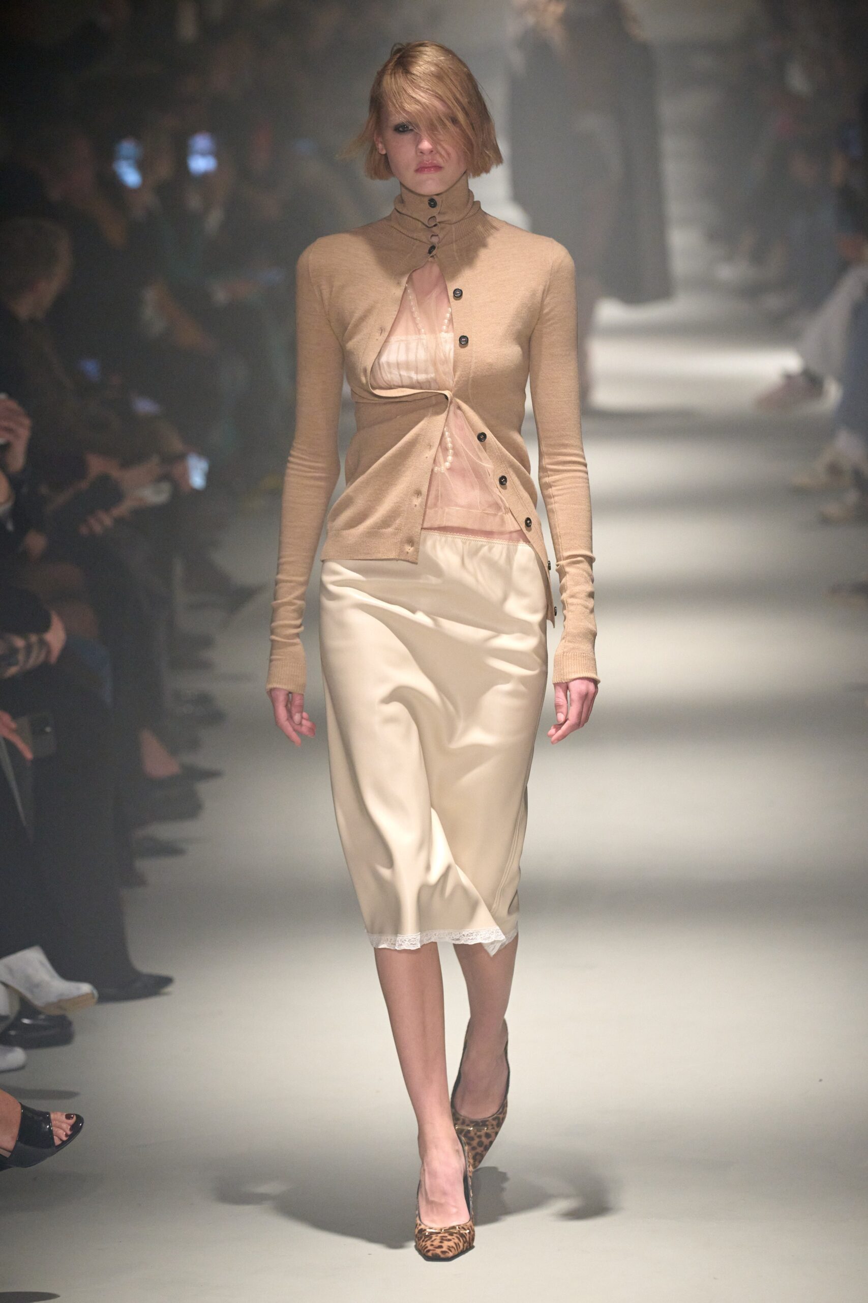 No. 21 F/W 23 Look 20