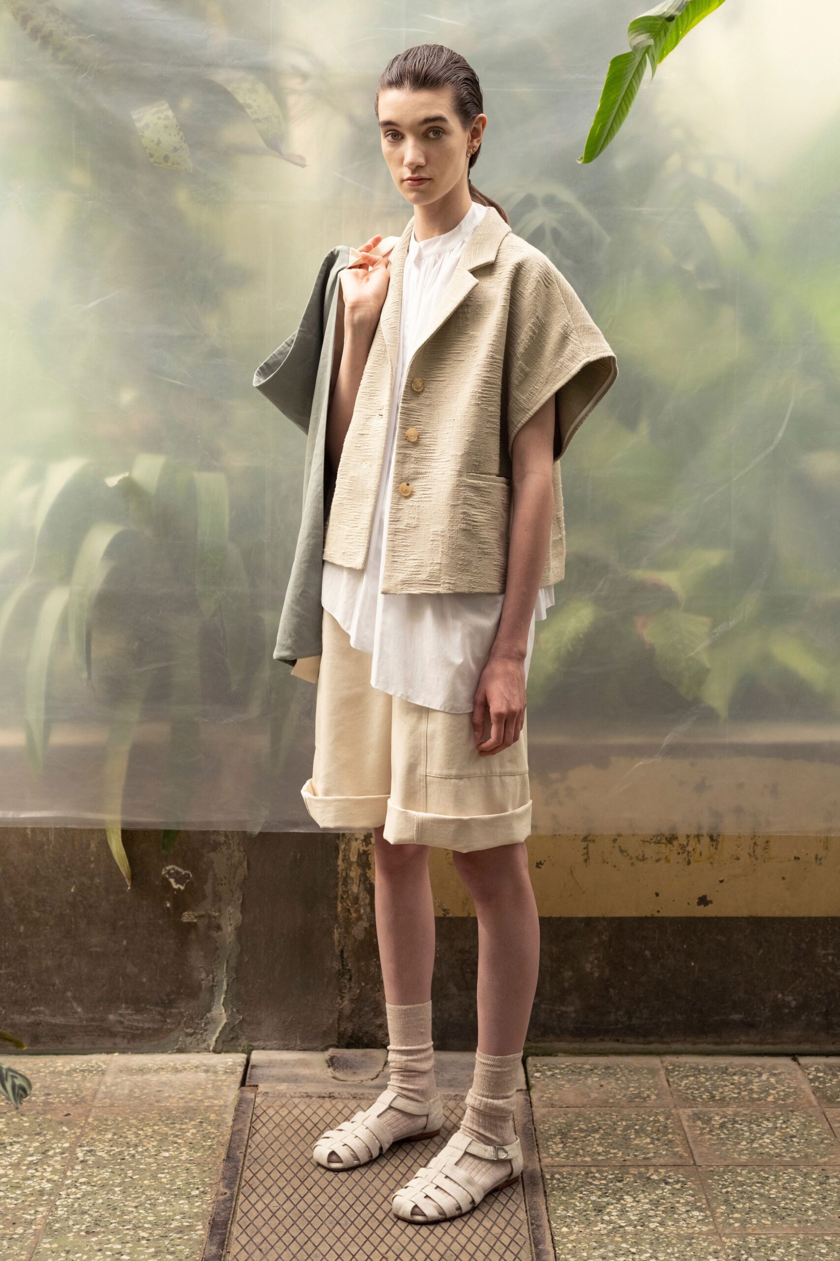 Nehera Resort 23 Look 21