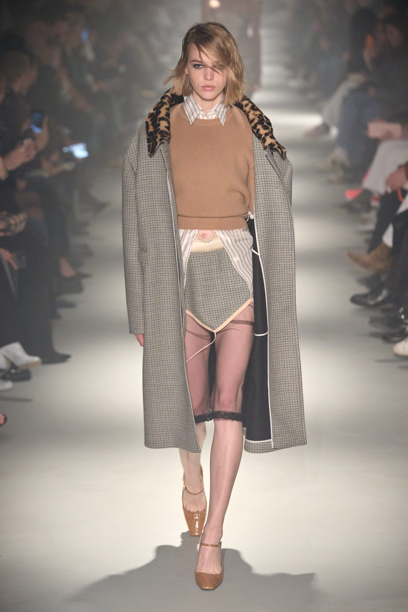No. 21 F/W 23 Look 21
