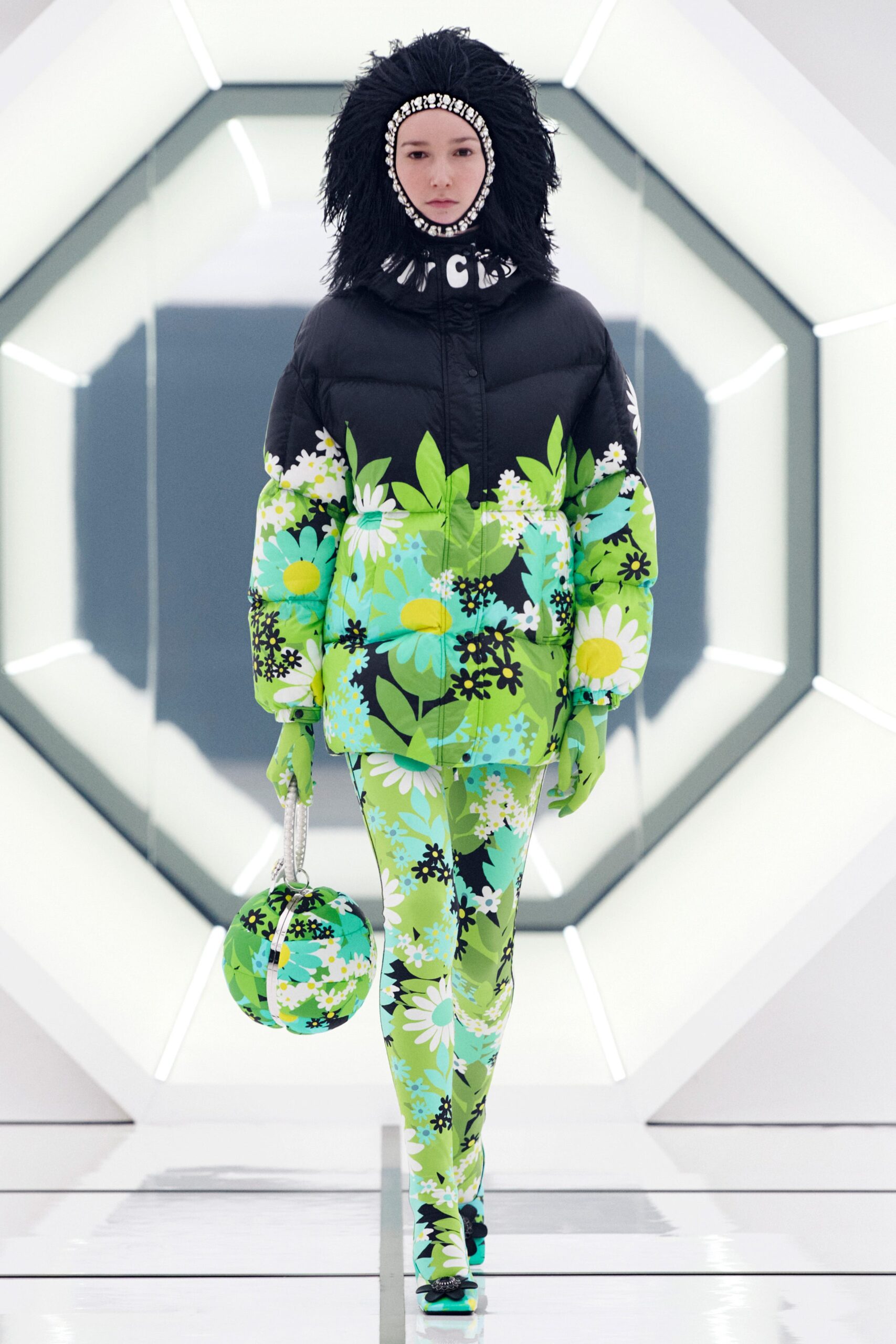 Moncler 8 Richard Quinn F/W 20 Look 22