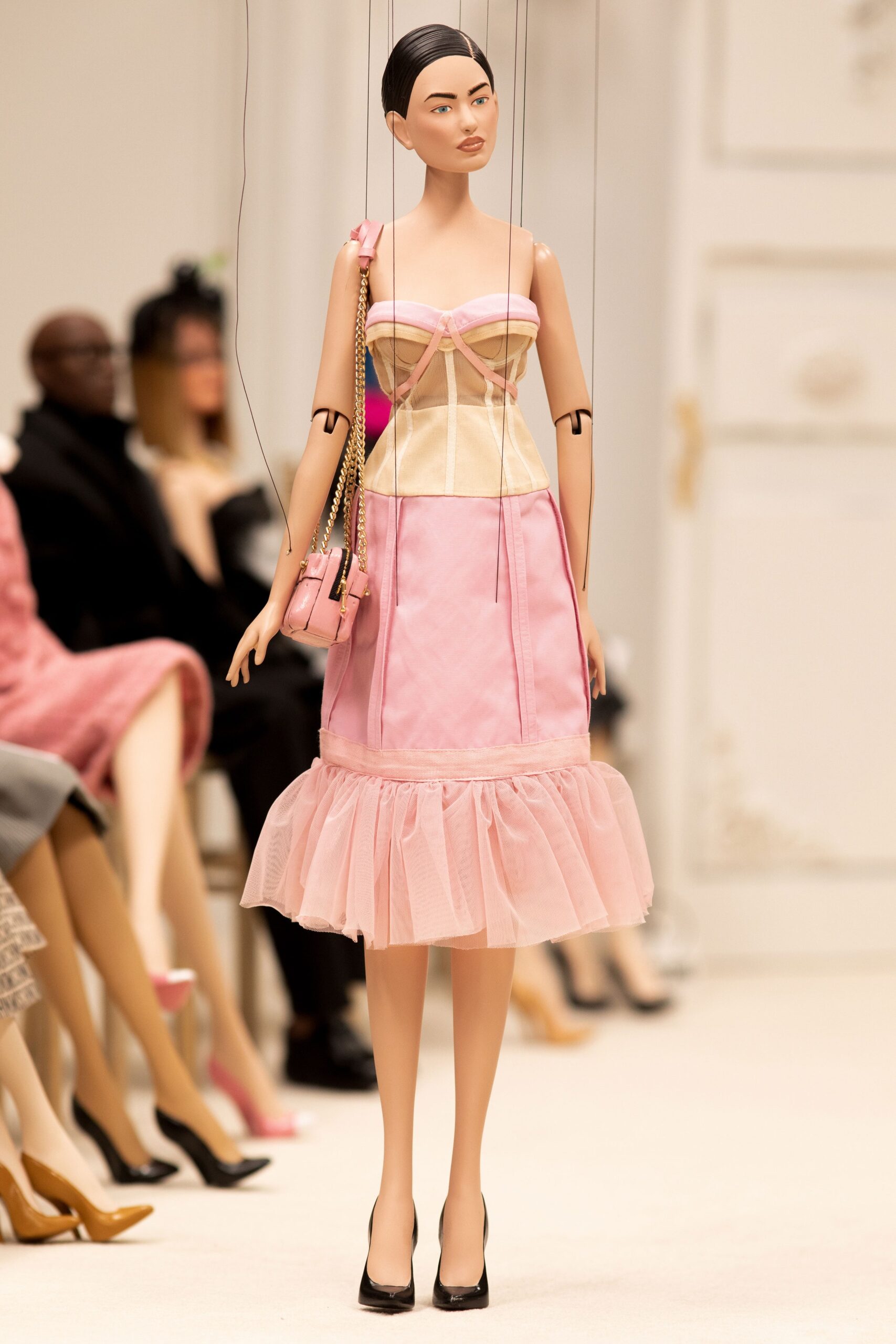 Moschino S/S 21 Look 22