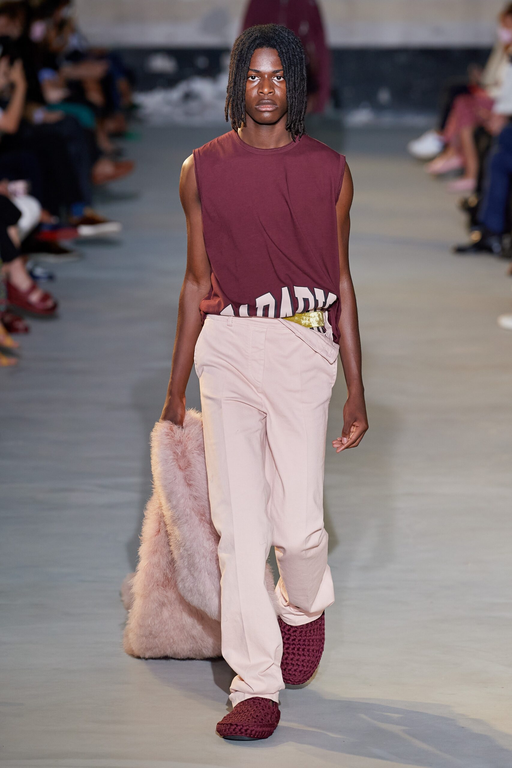 No. 21 S/S 22 Look 22