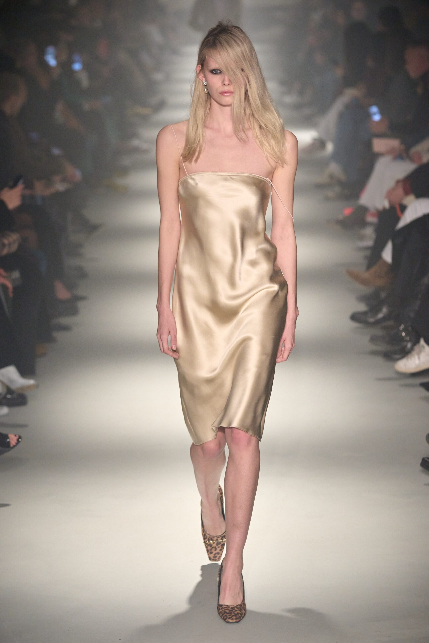 No. 21 F/W 23 Look 22