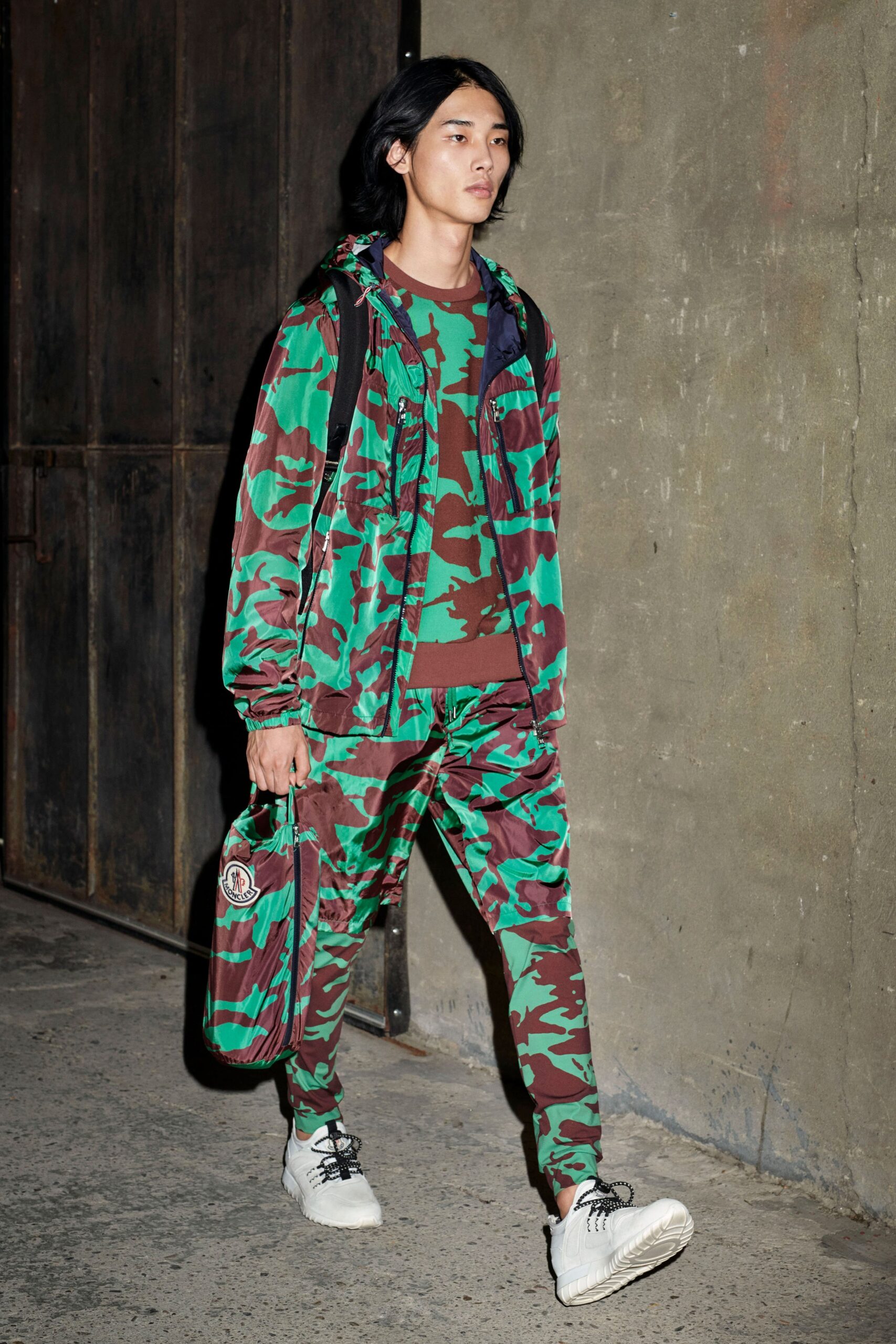 Moncler 2 1952 S/S 19 Menswear Look 23