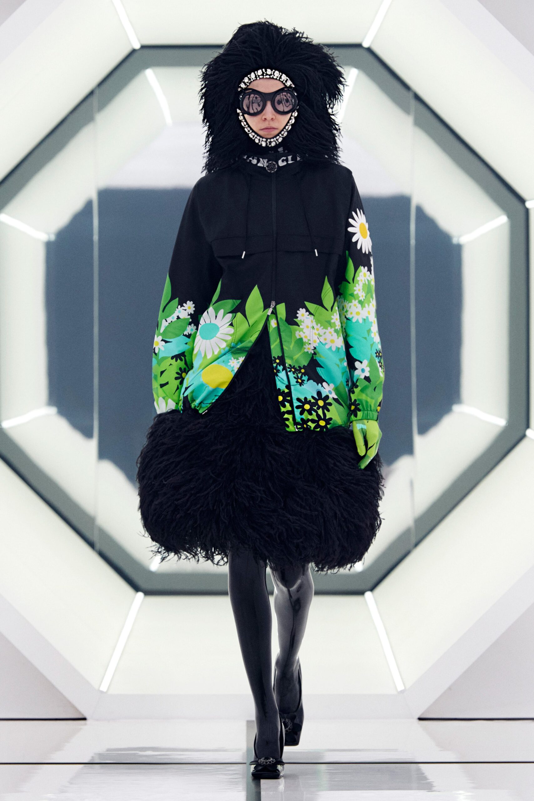 Moncler 8 Richard Quinn F/W 20 Look 23