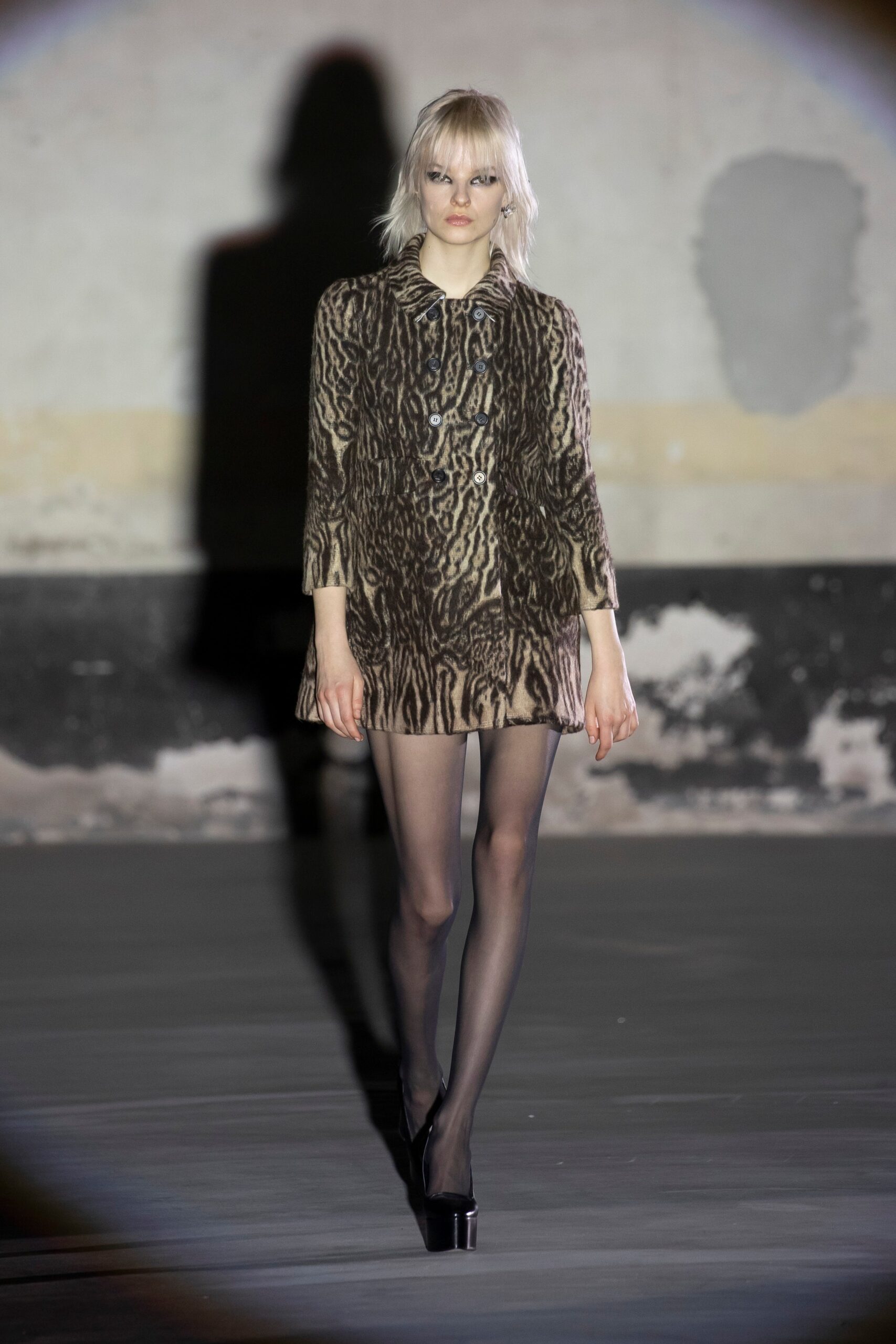 No. 21 F/W 21 Look 23