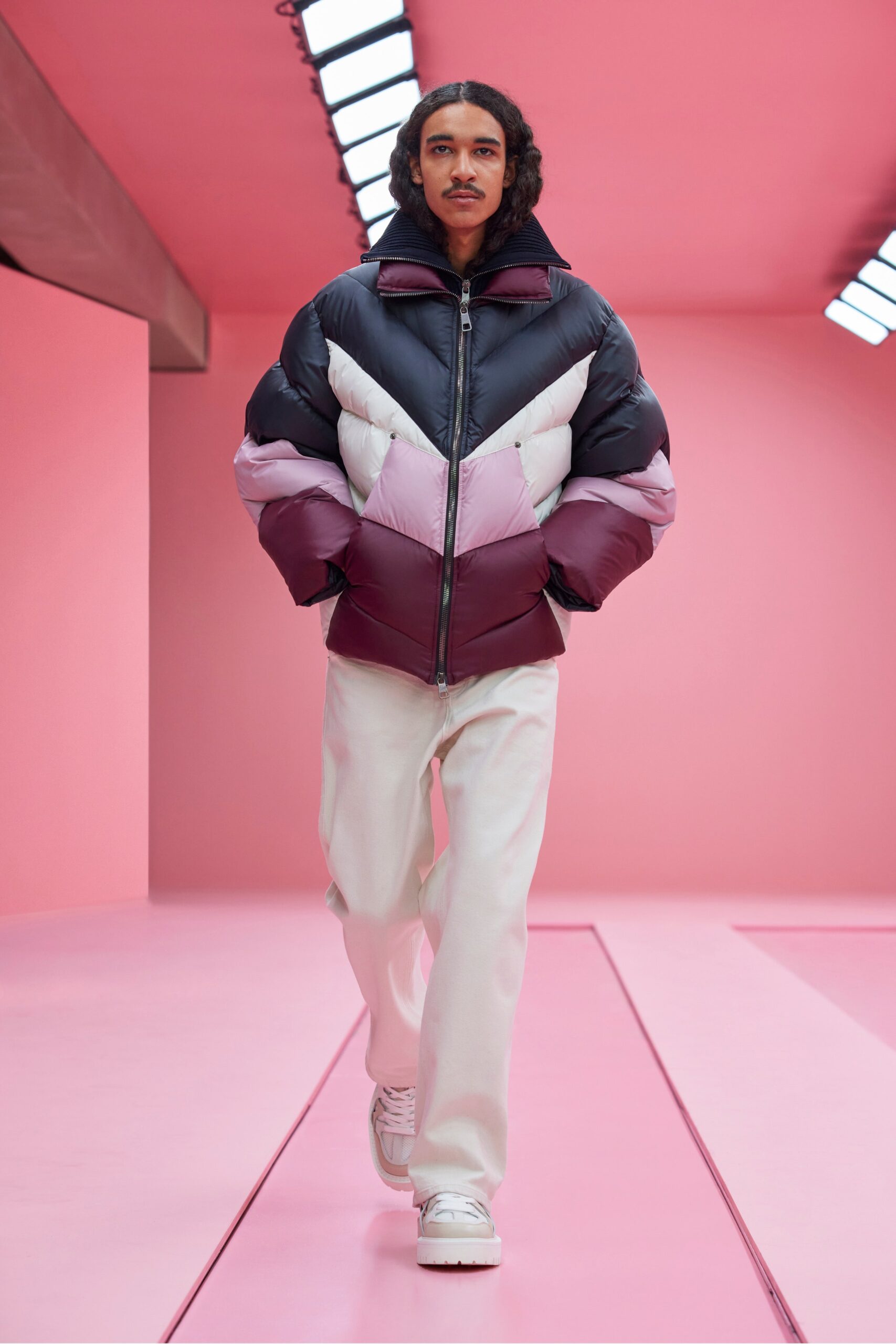 Neil Barrett F/W 22 Menswear Look 23
