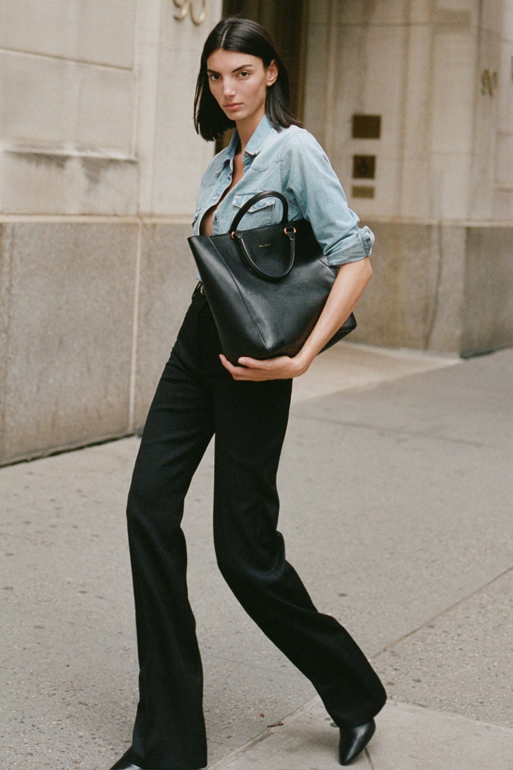 Nili Lotan Resort 22 Look 23