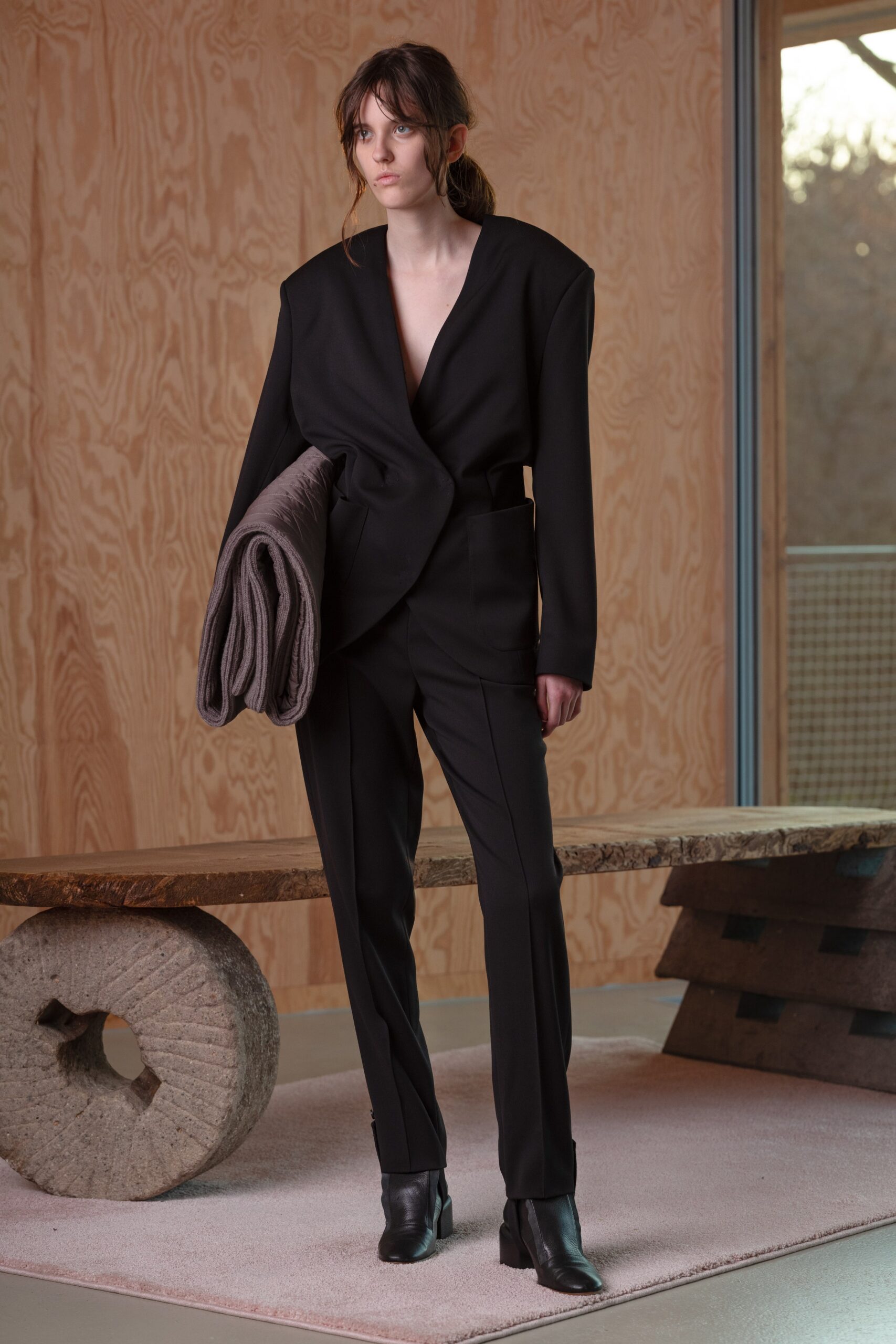 Nehera F/W 20 Look 24