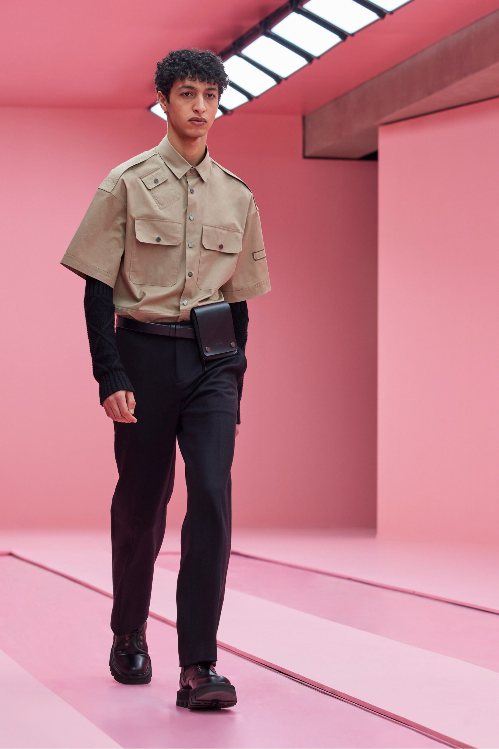 Neil Barrett F/W 22 Menswear Look 24
