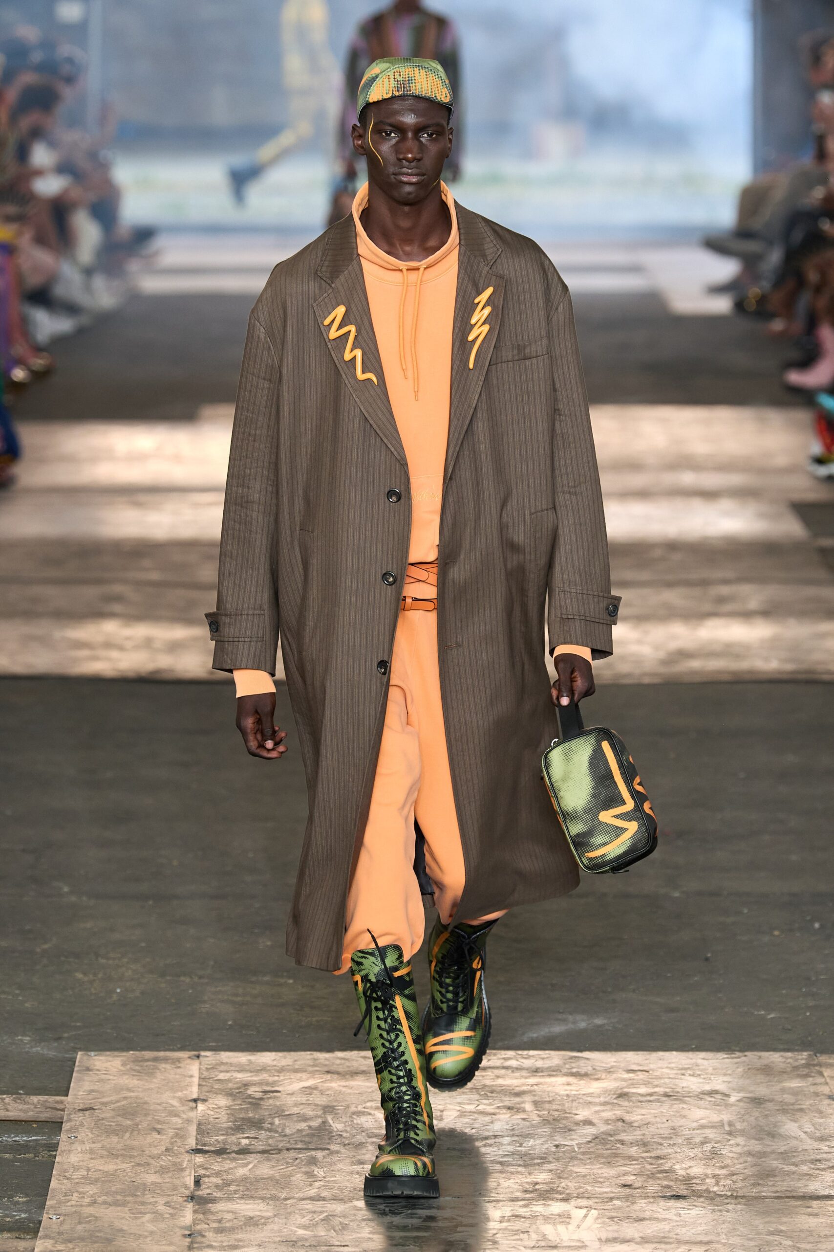 Moschino S/S 23 Menswear Look 24
