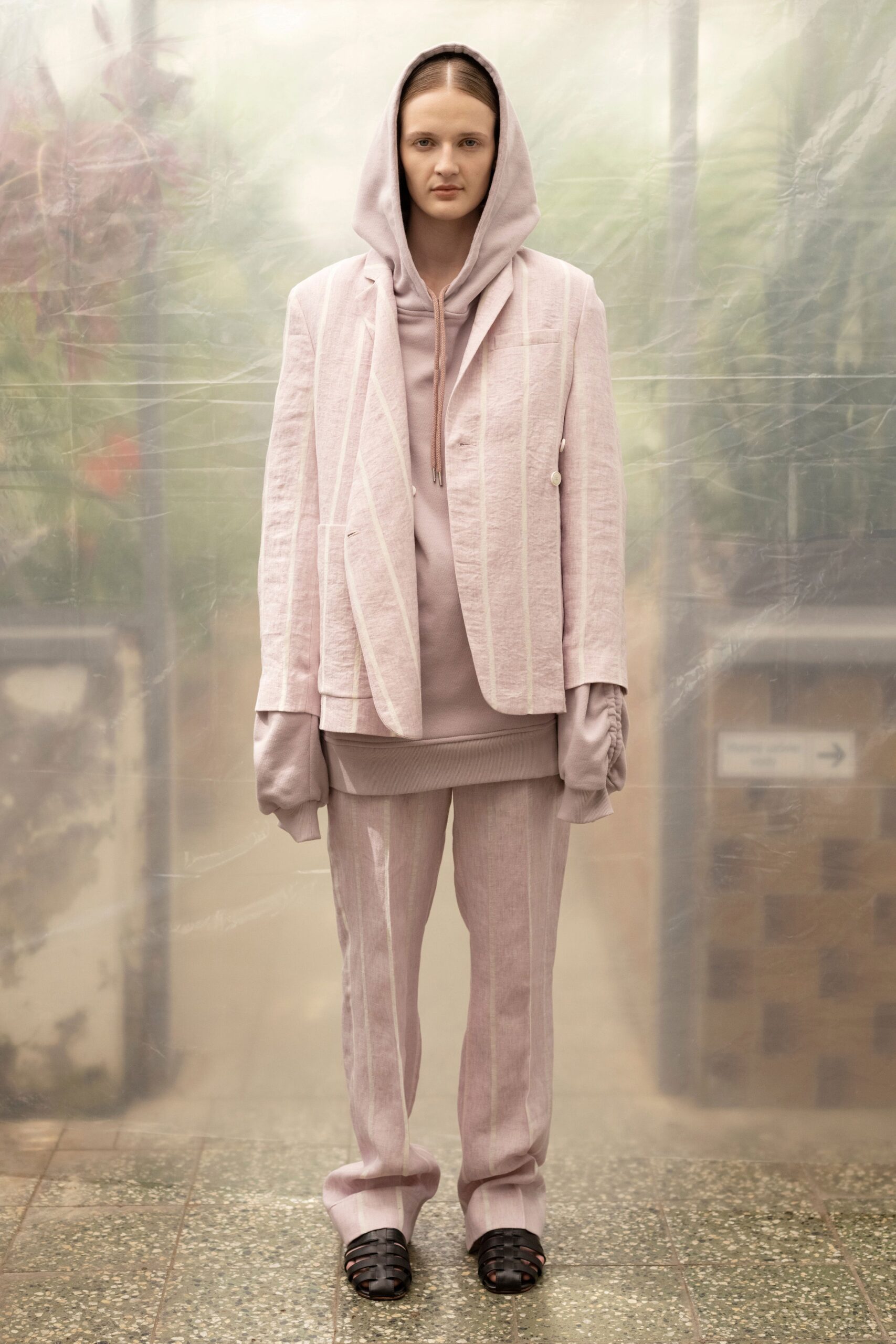 Nehera Resort 23 Look 24