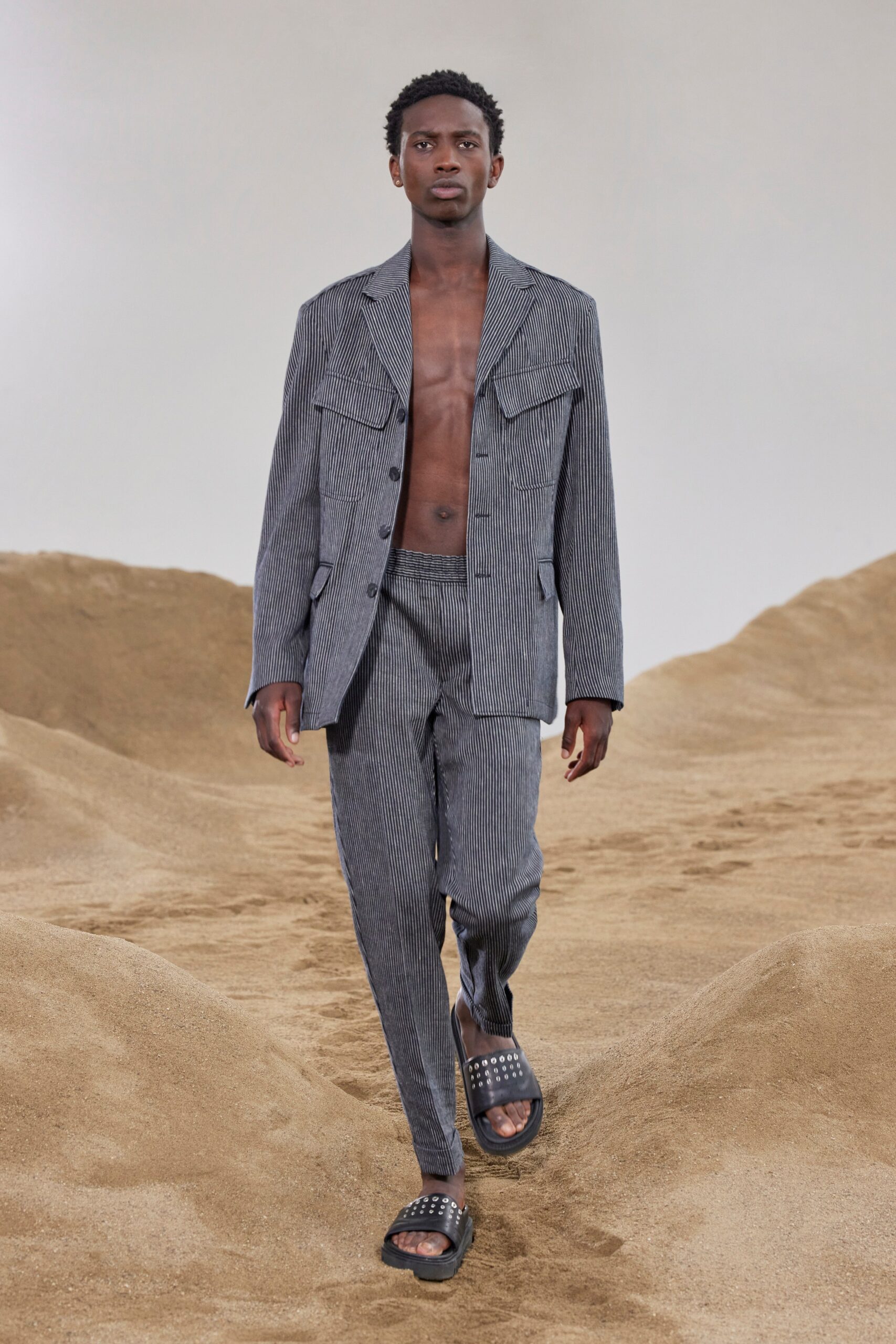 Neil Barrett S/S 23 Menswear Look 24
