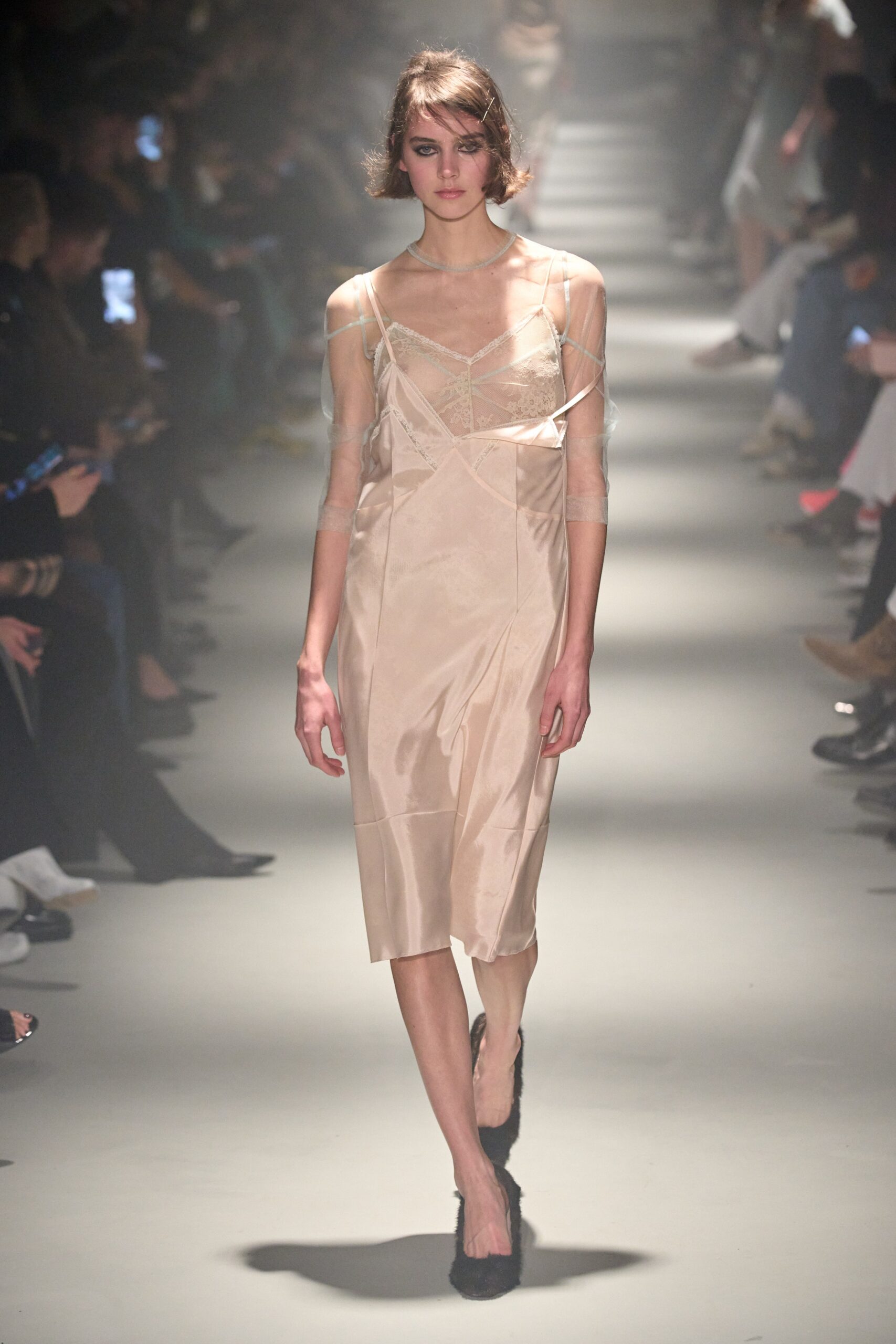 No. 21 F/W 23 Look 24