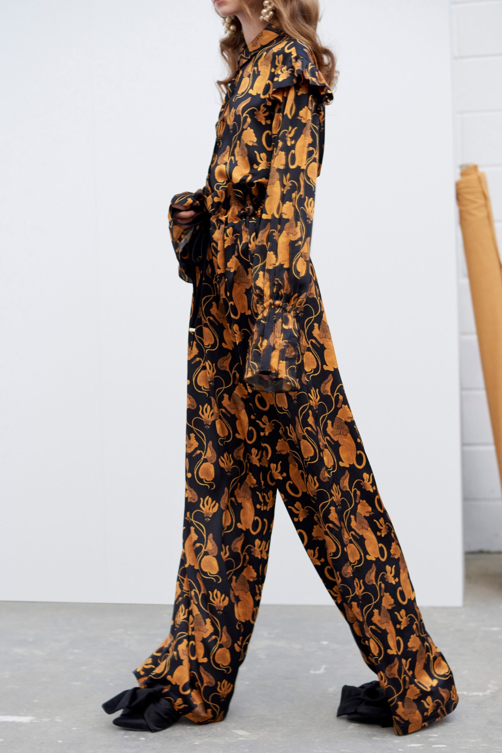 Mother of Pearl F/W 18 Look 25