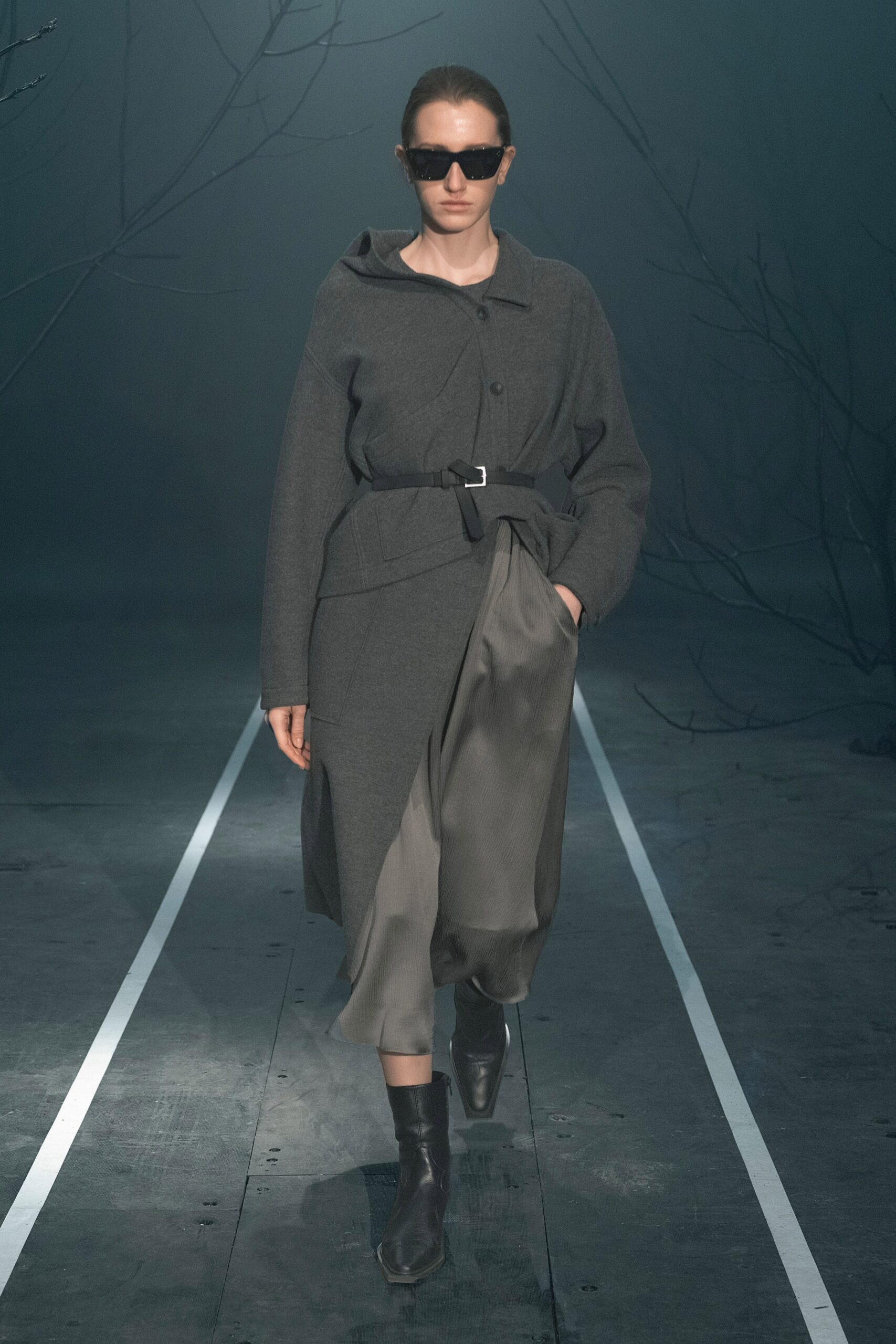 Nehera F/W 22 Look 25