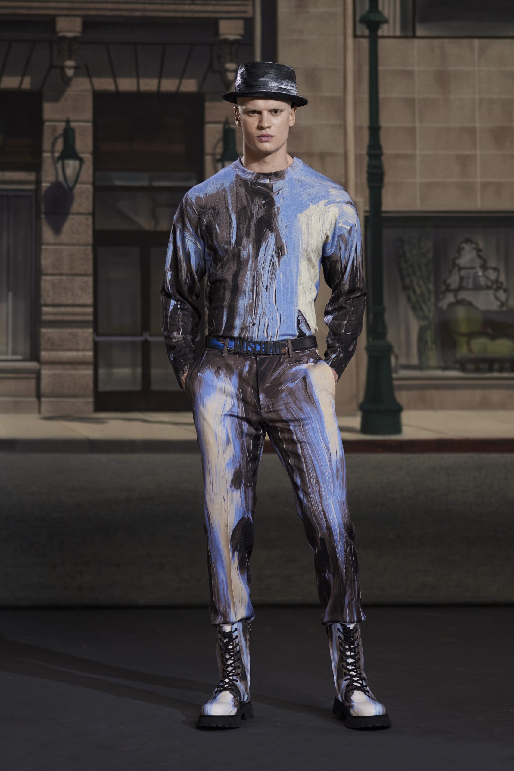 Moschino F/W 21 Menswear Look 26