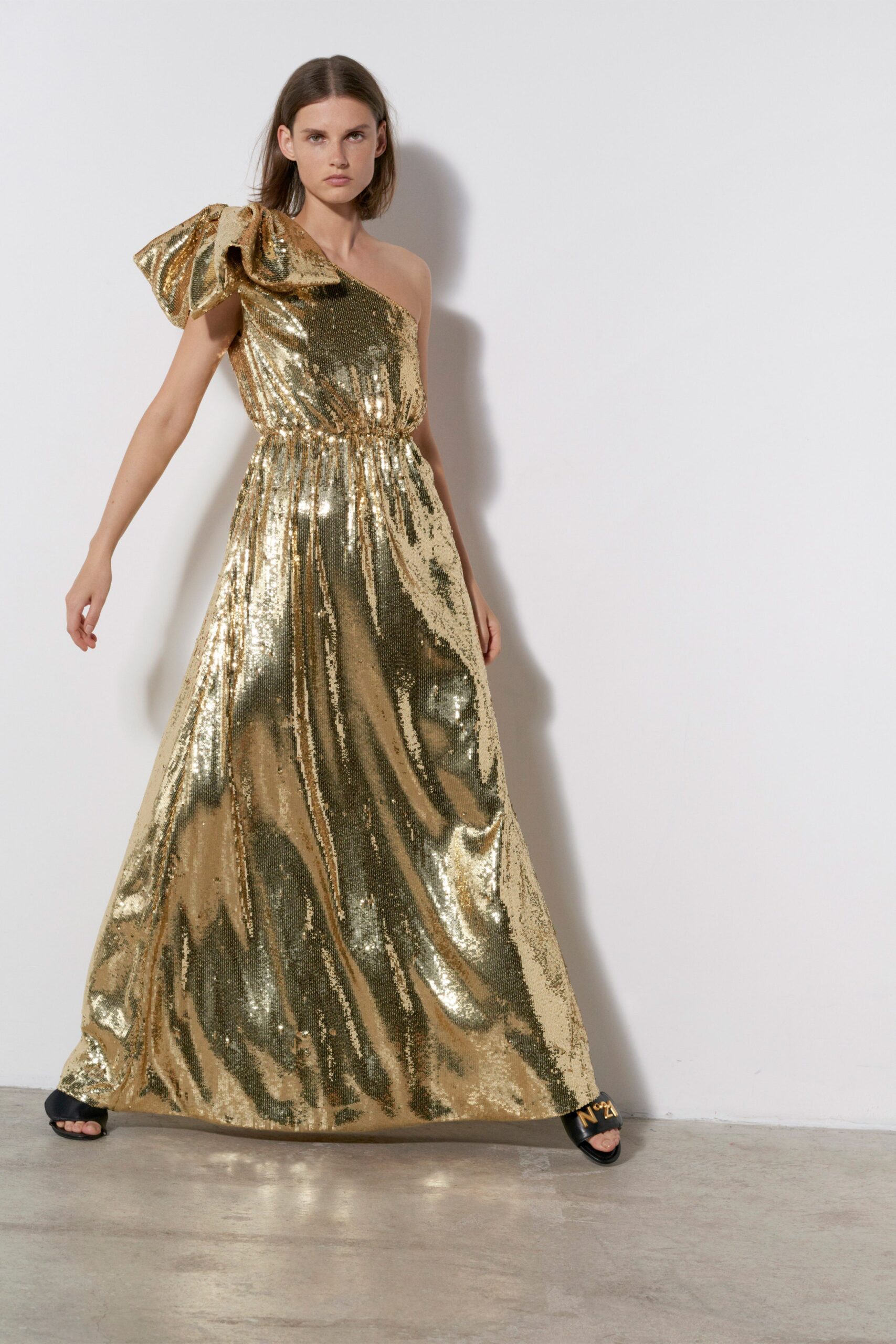No. 21 Resort 20 Look 25
