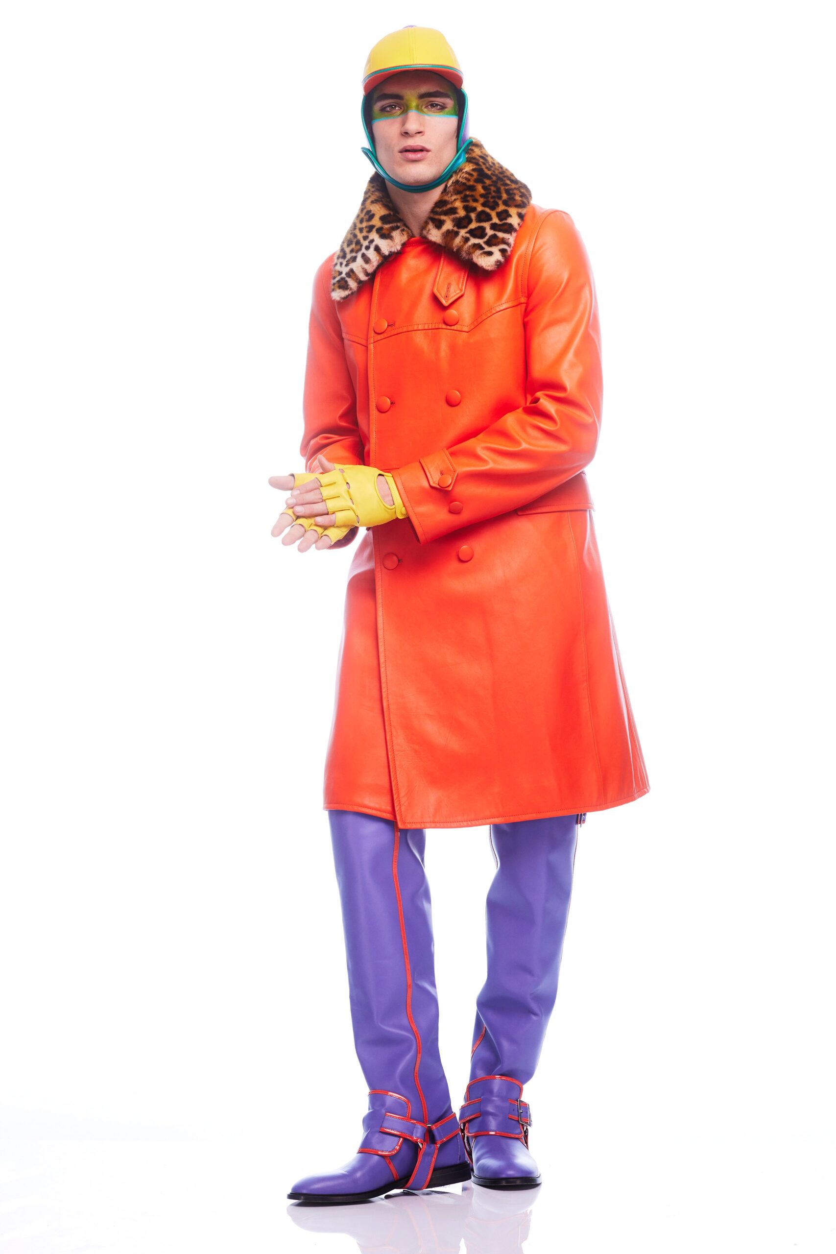 Moschino F/W 22 Look 27
