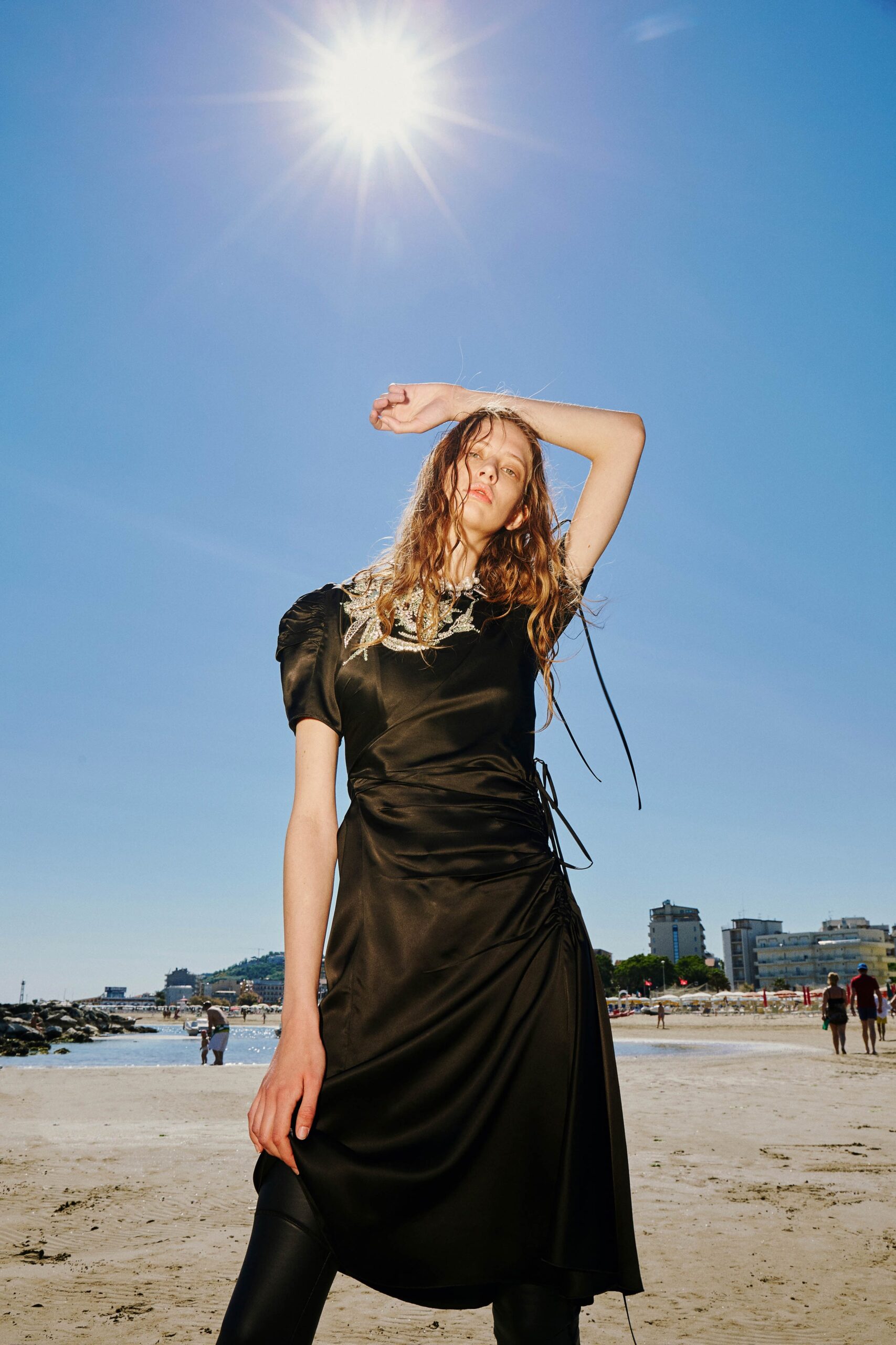 No. 21 Resort 22 Look 26