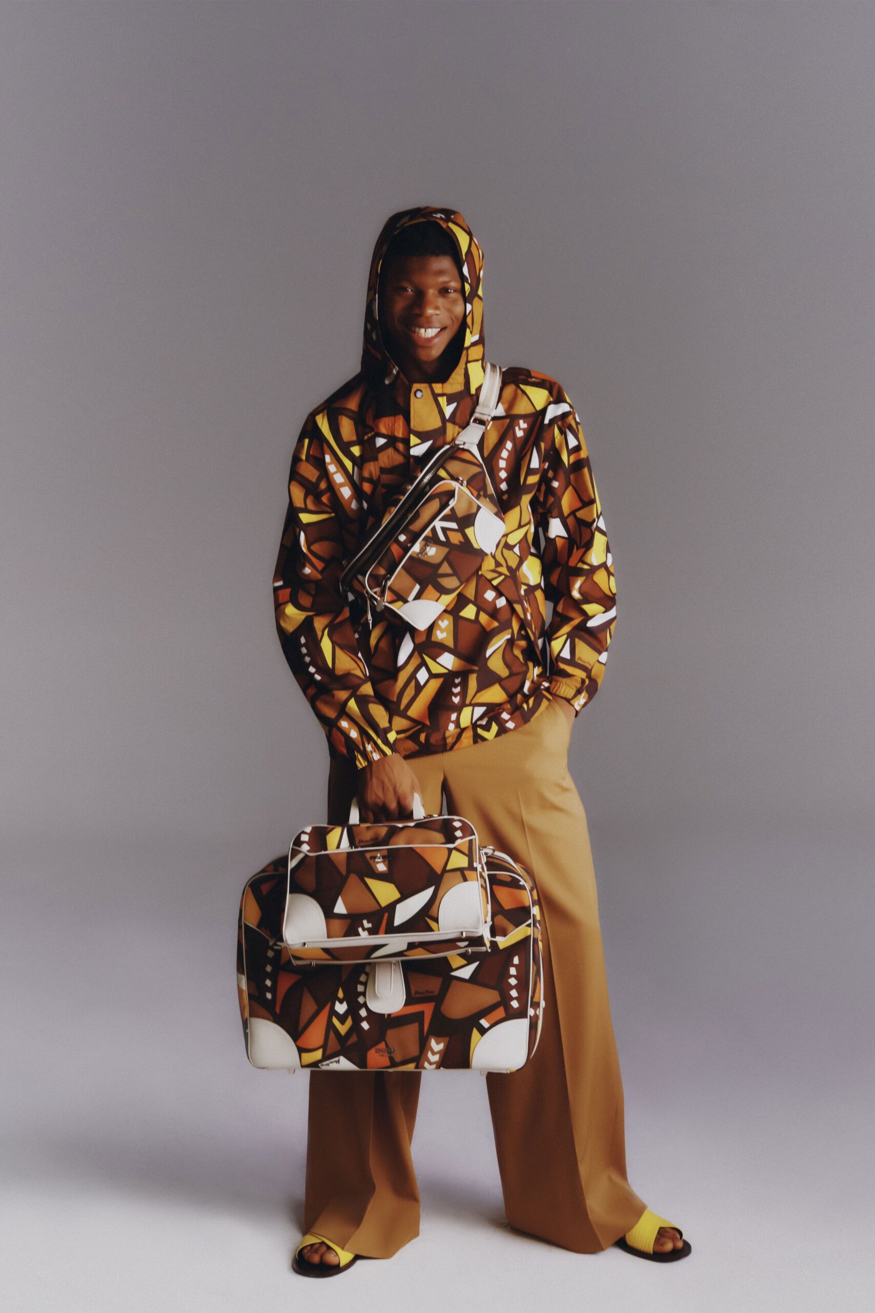 Moschino Resort 23 Look 27